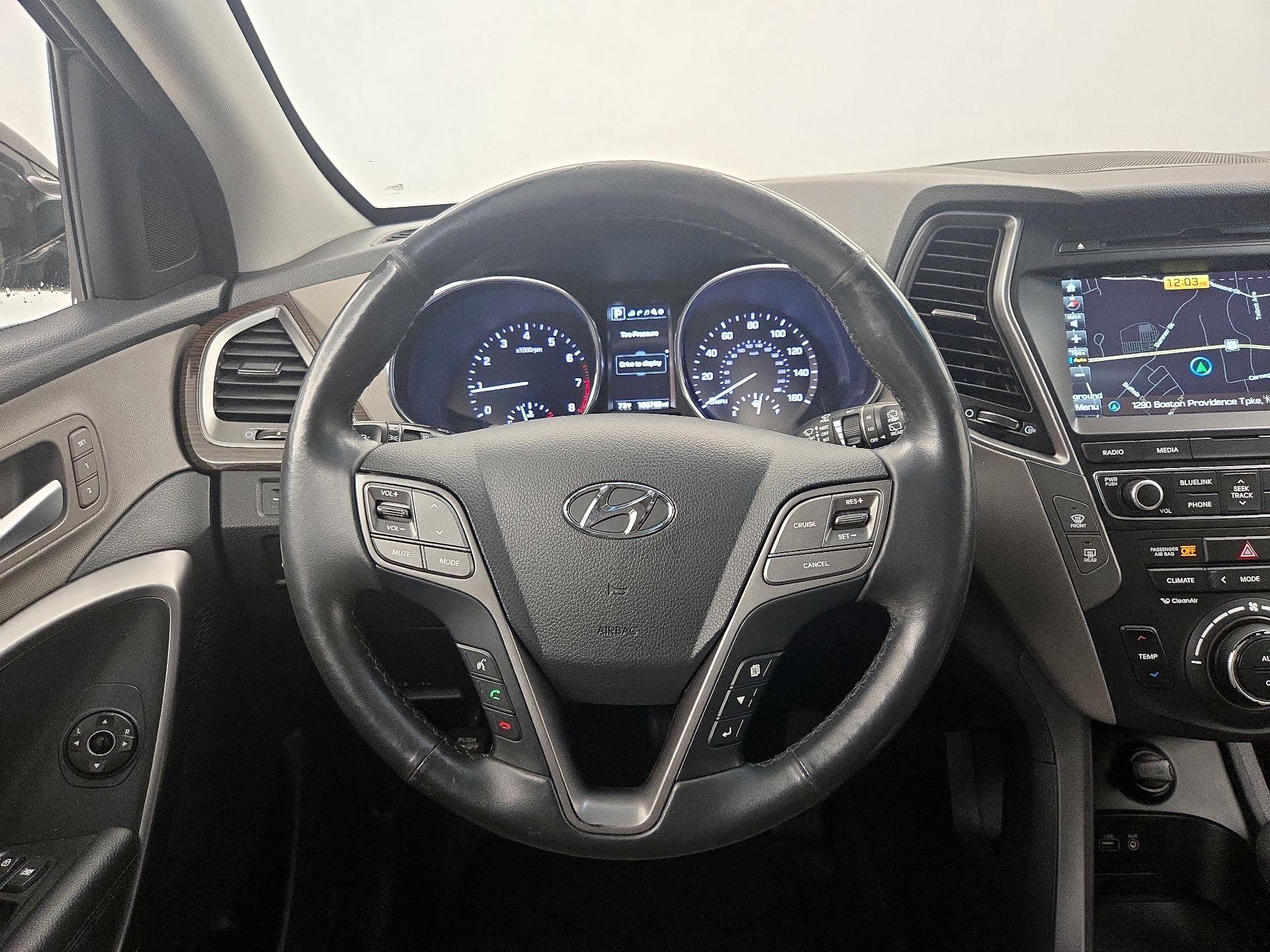 Thumbnail: 2017 Hyundai Santa Fe - 10