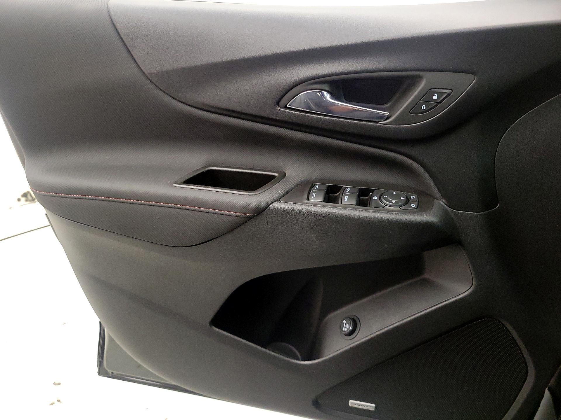Thumbnail: 2023 Chevrolet Equinox - 12