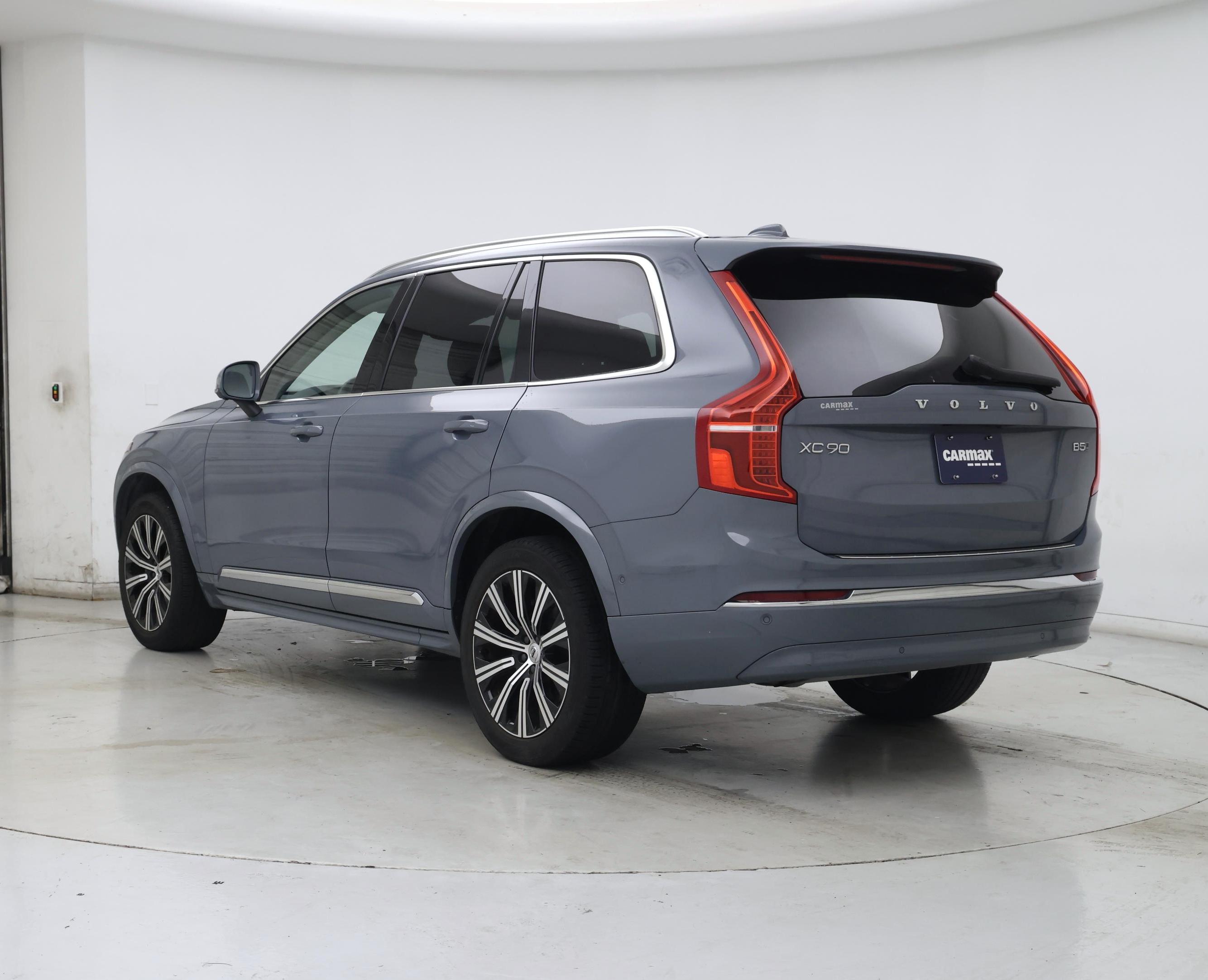 Thumbnail: 2023 Volvo XC90 - 2