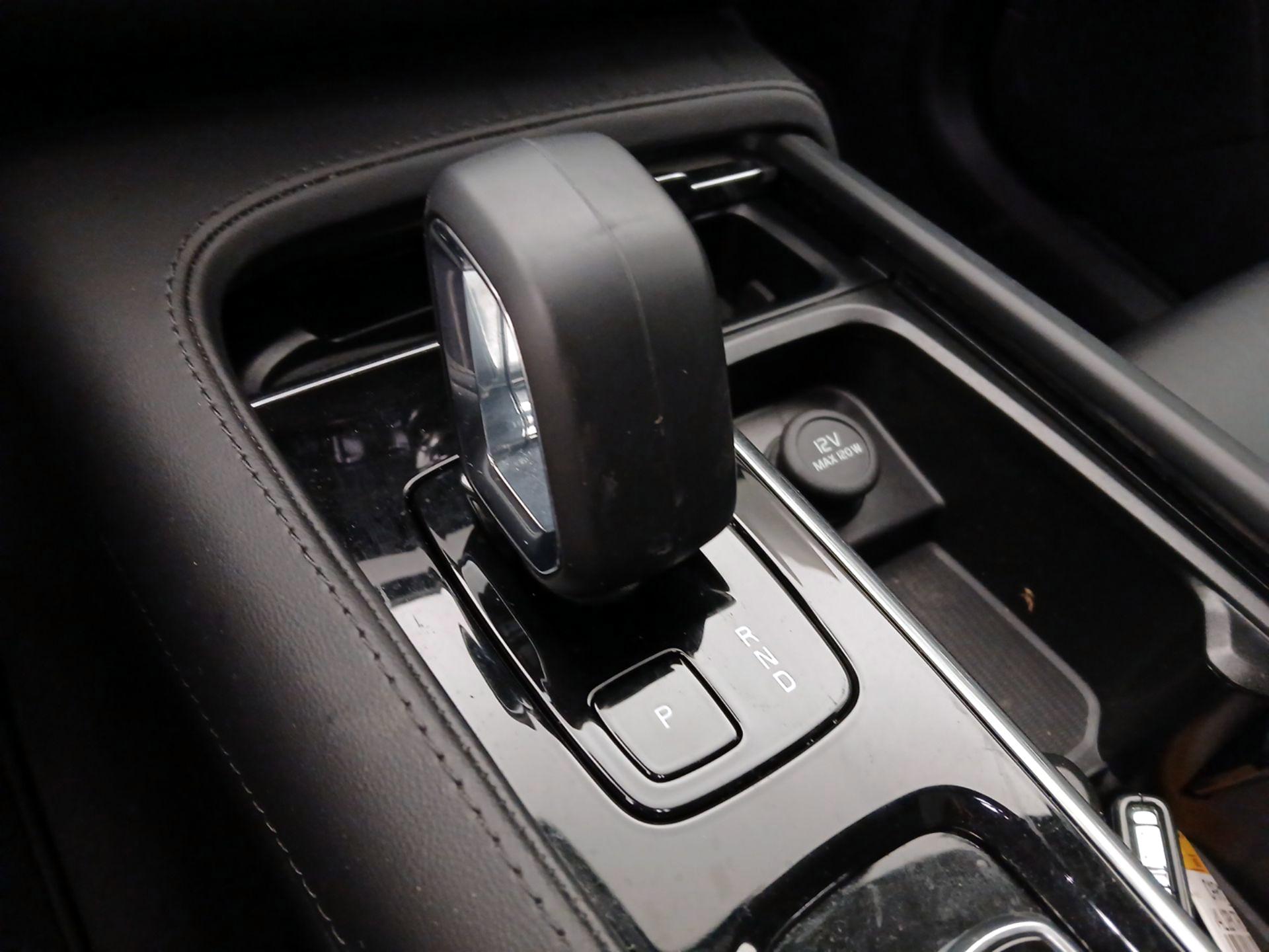 Thumbnail: 2024 Volvo XC90 - 17