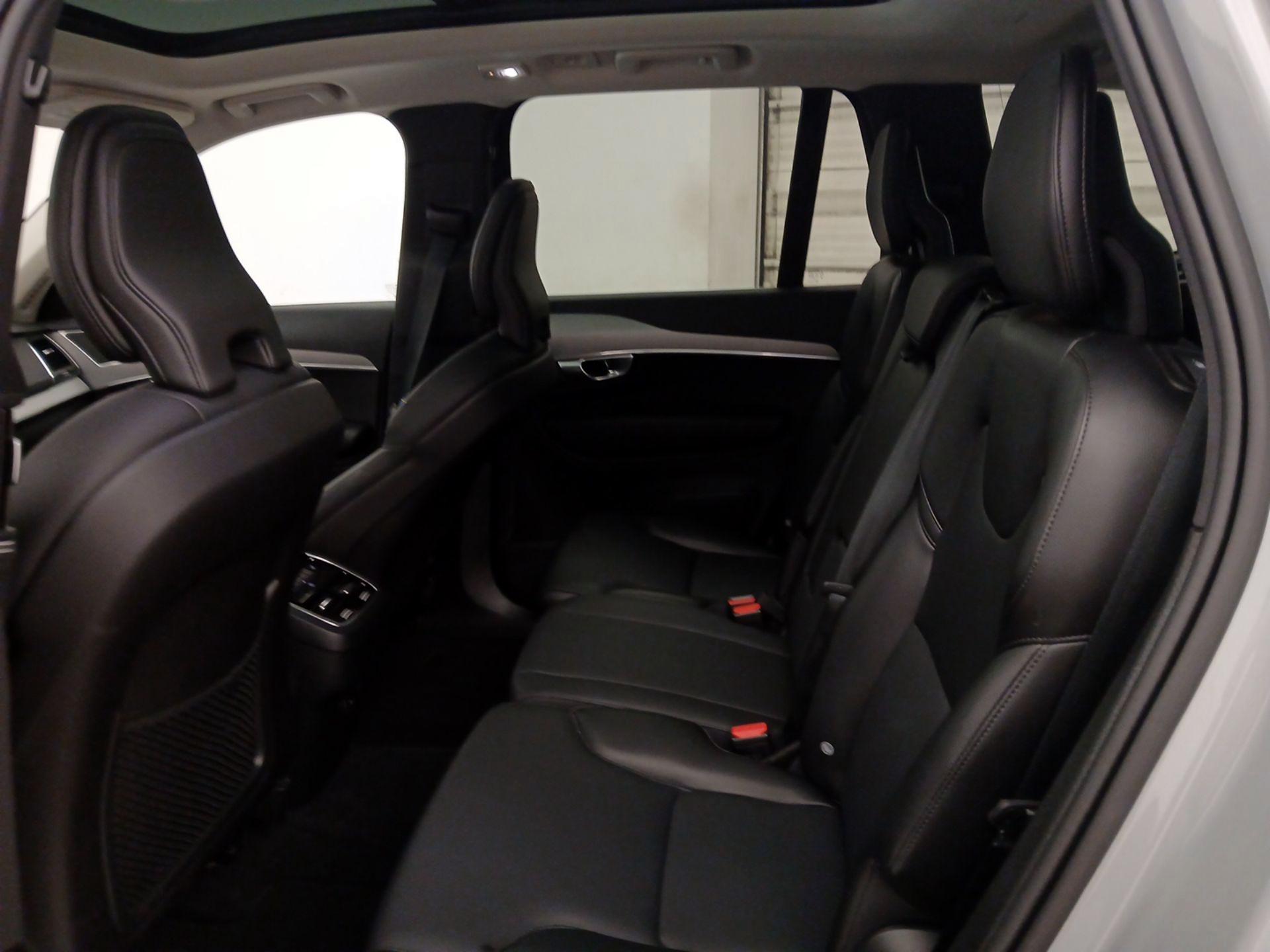Thumbnail: 2024 Volvo XC90 - 20