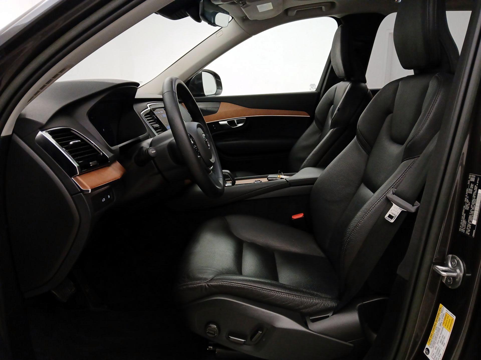 Thumbnail: 2023 Volvo XC90 - 11