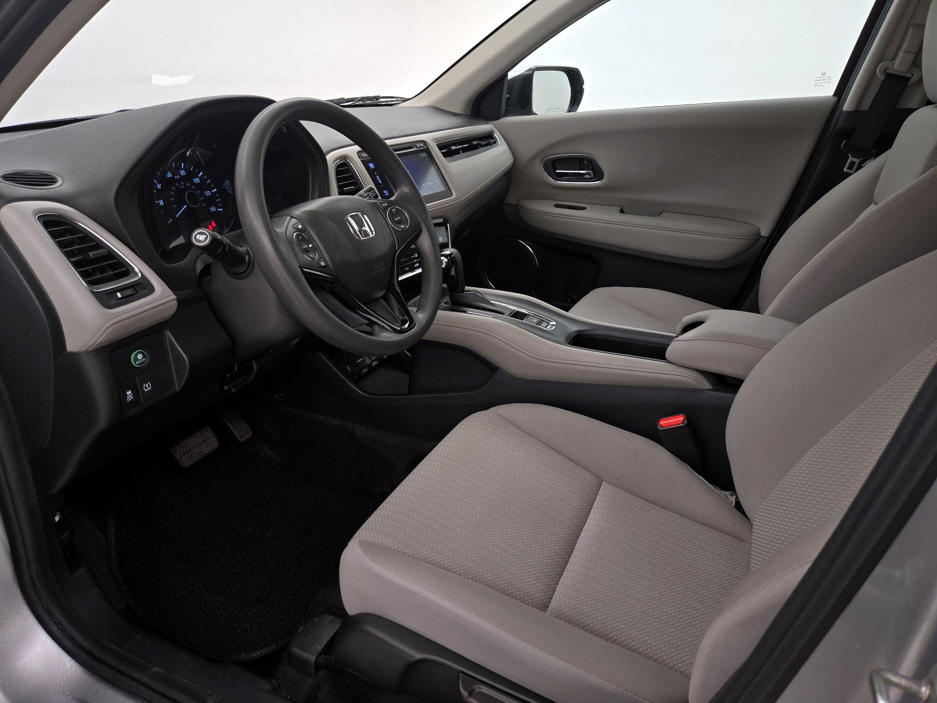 Thumbnail: 2017 Honda HR-V - 11