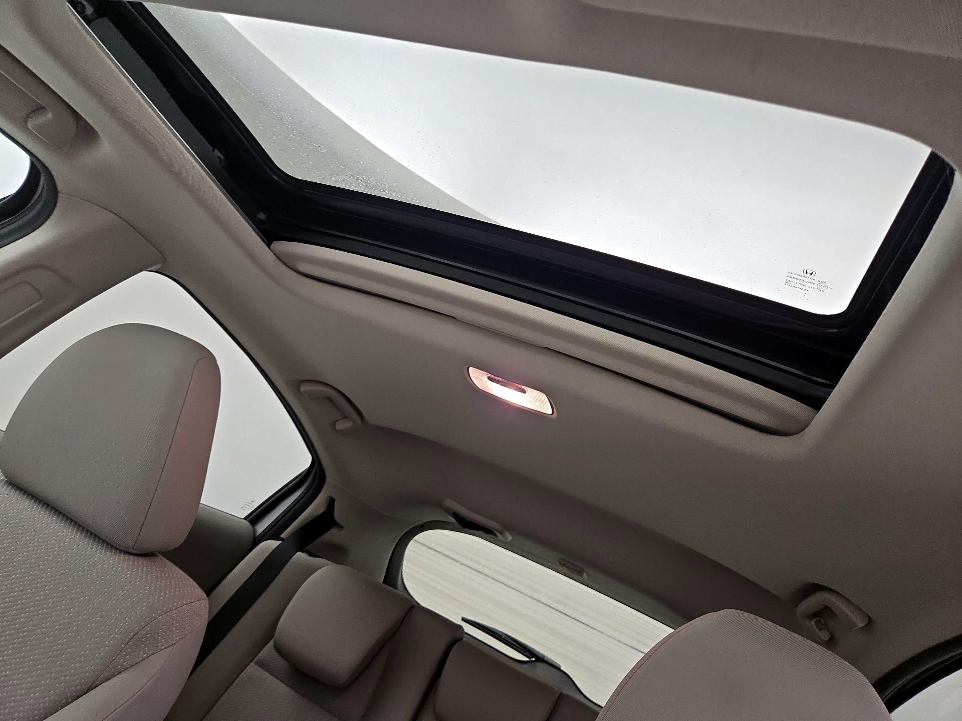 Thumbnail: 2017 Honda HR-V - 19