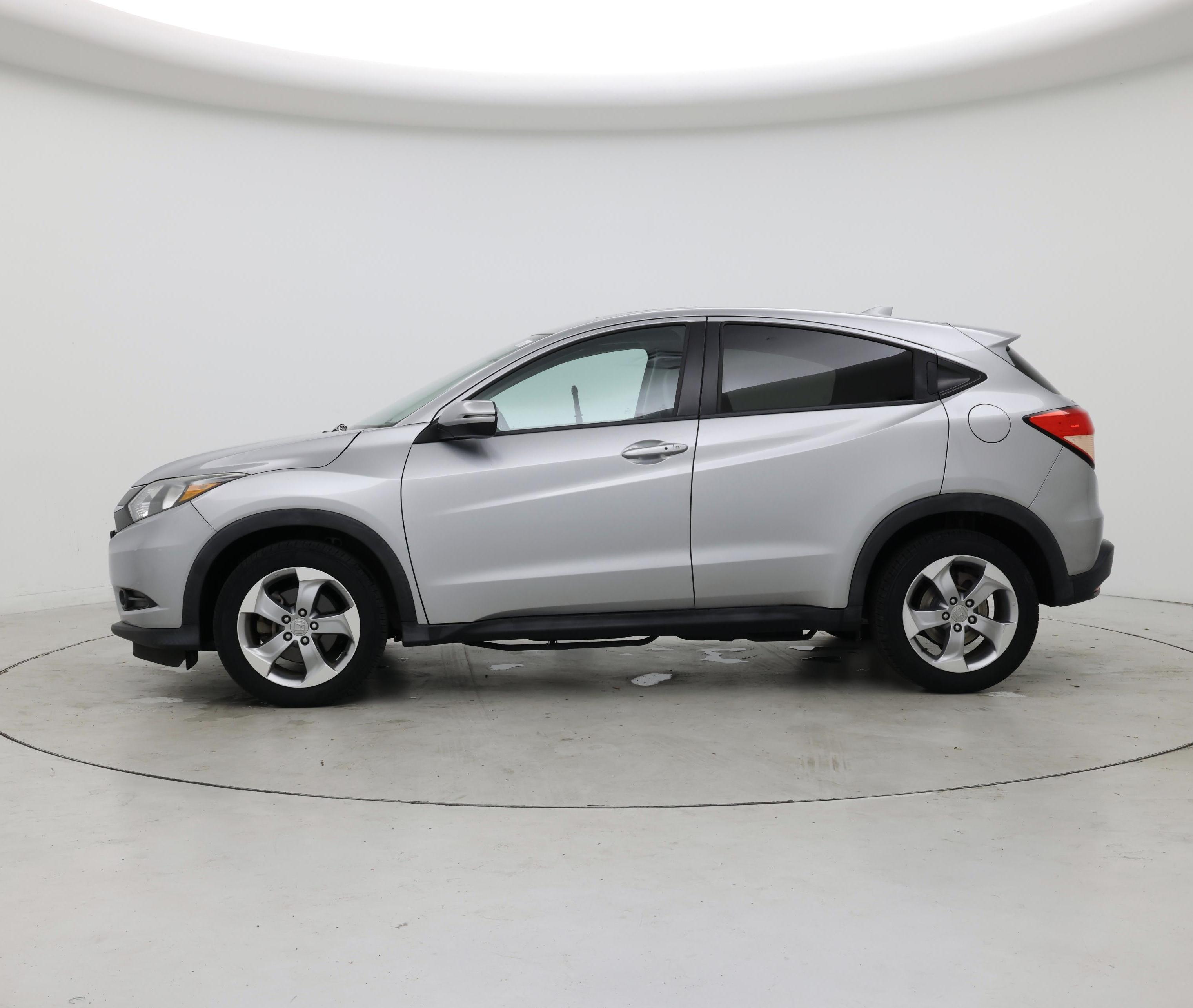 Thumbnail: 2017 Honda HR-V - 3