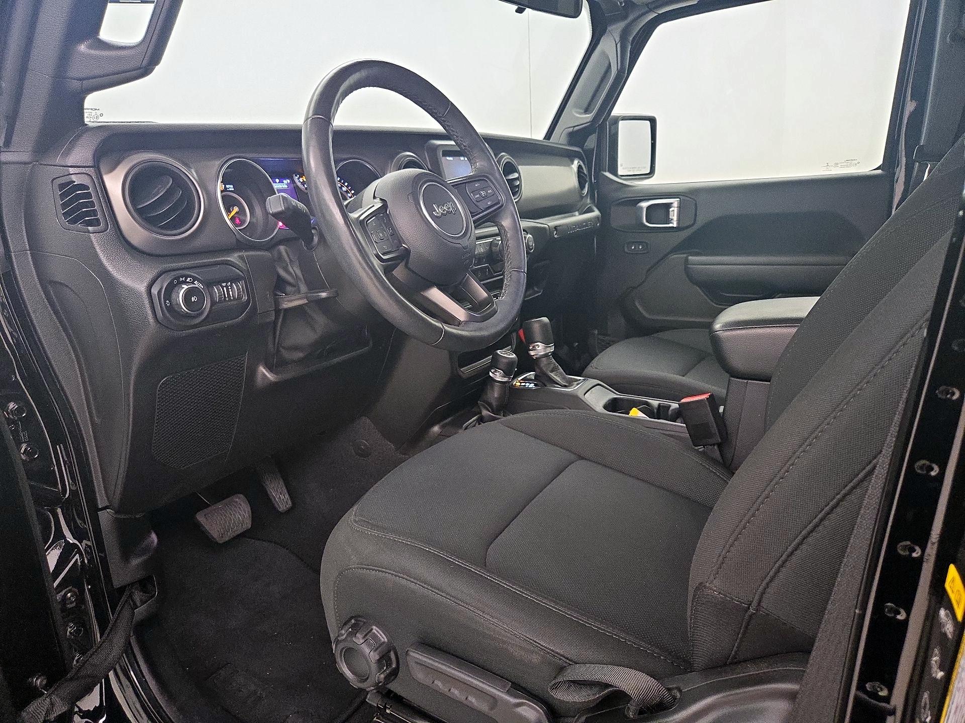 Thumbnail: 2022 Jeep Wrangler - 11