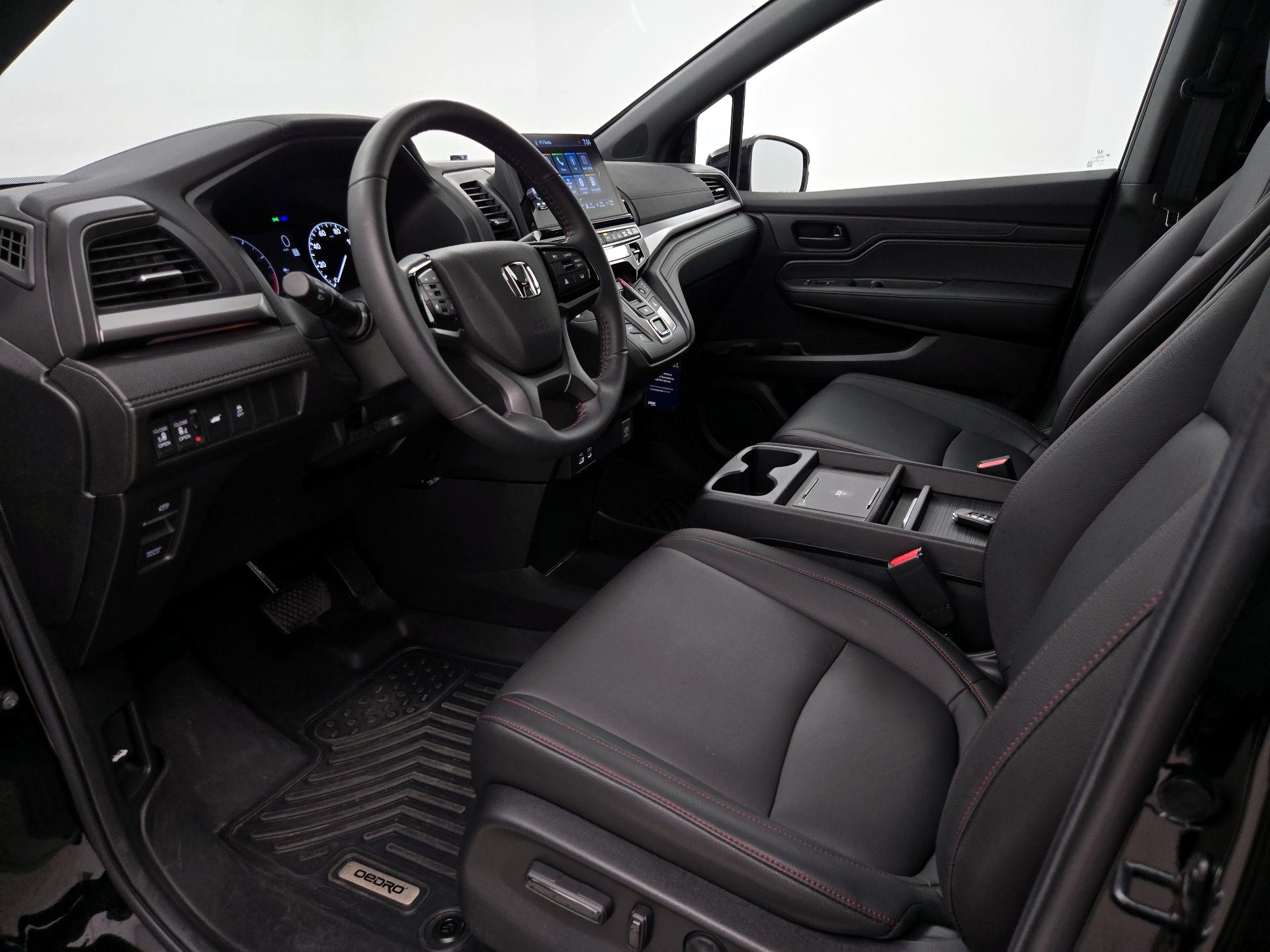 Thumbnail: 2025 Honda Odyssey - 11
