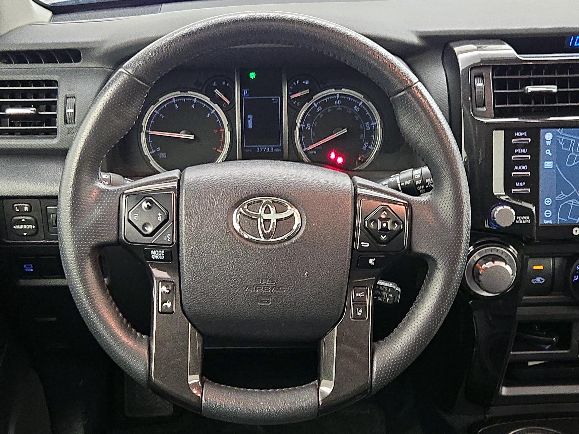 Thumbnail: 2022 Toyota 4Runner - 10