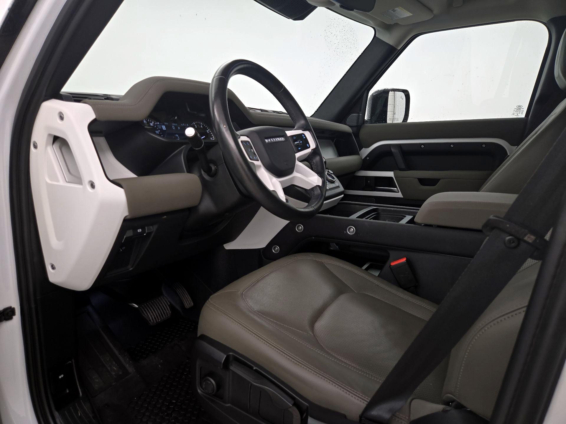 Thumbnail: 2023 Land Rover Defender - 11