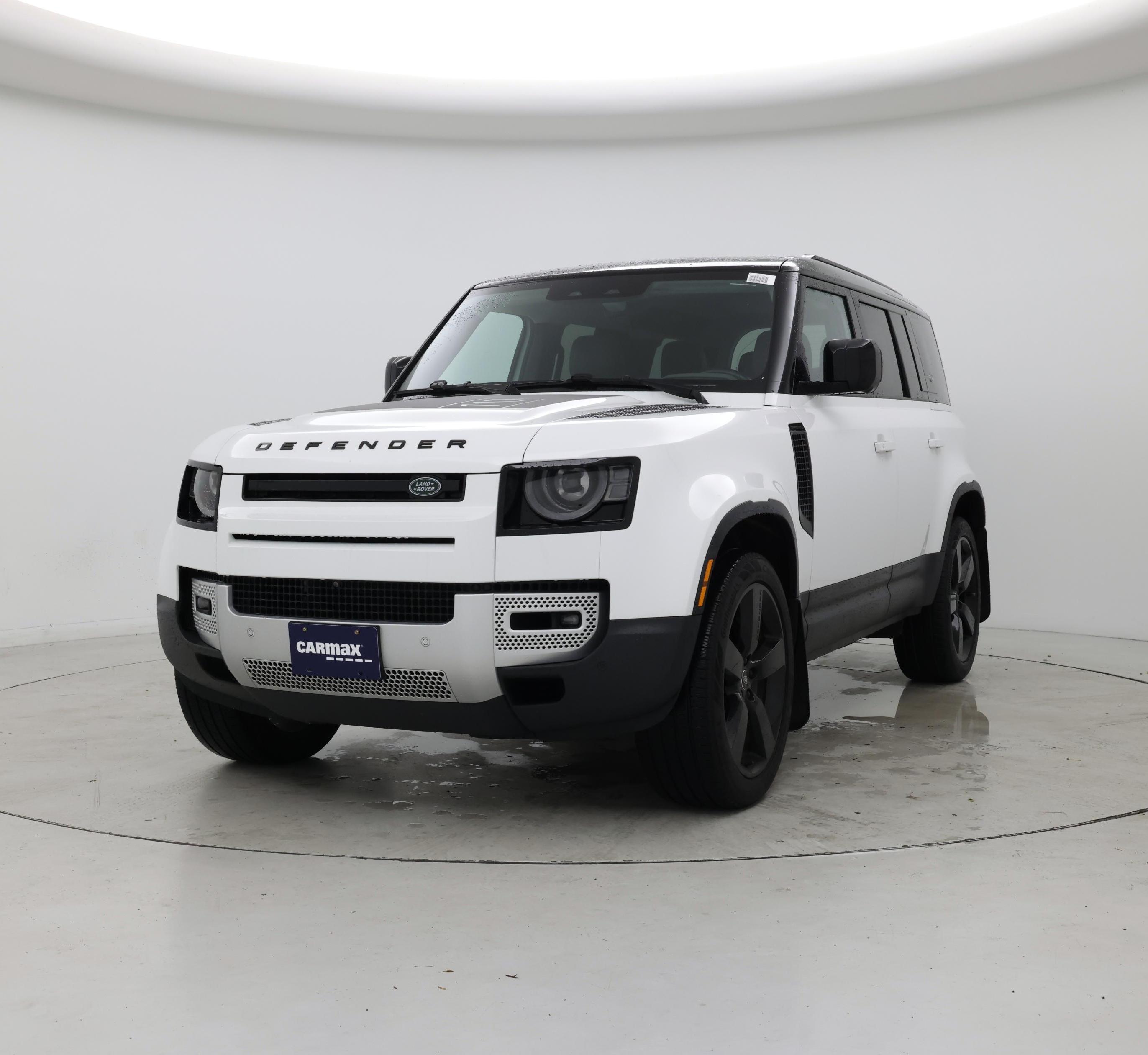 Thumbnail: 2023 Land Rover Defender - 4
