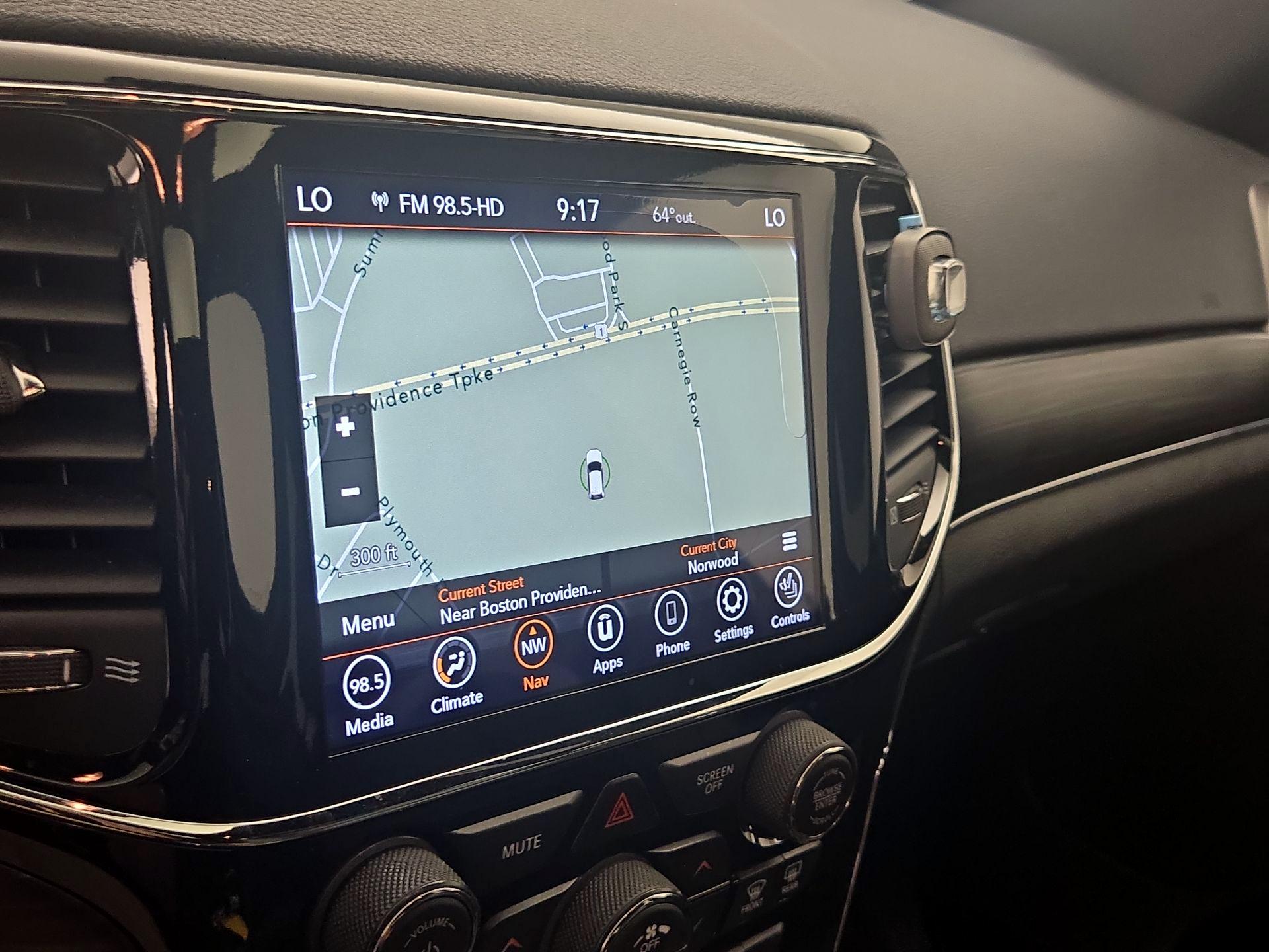 Thumbnail: 2020 Jeep Grand Cherokee - 14