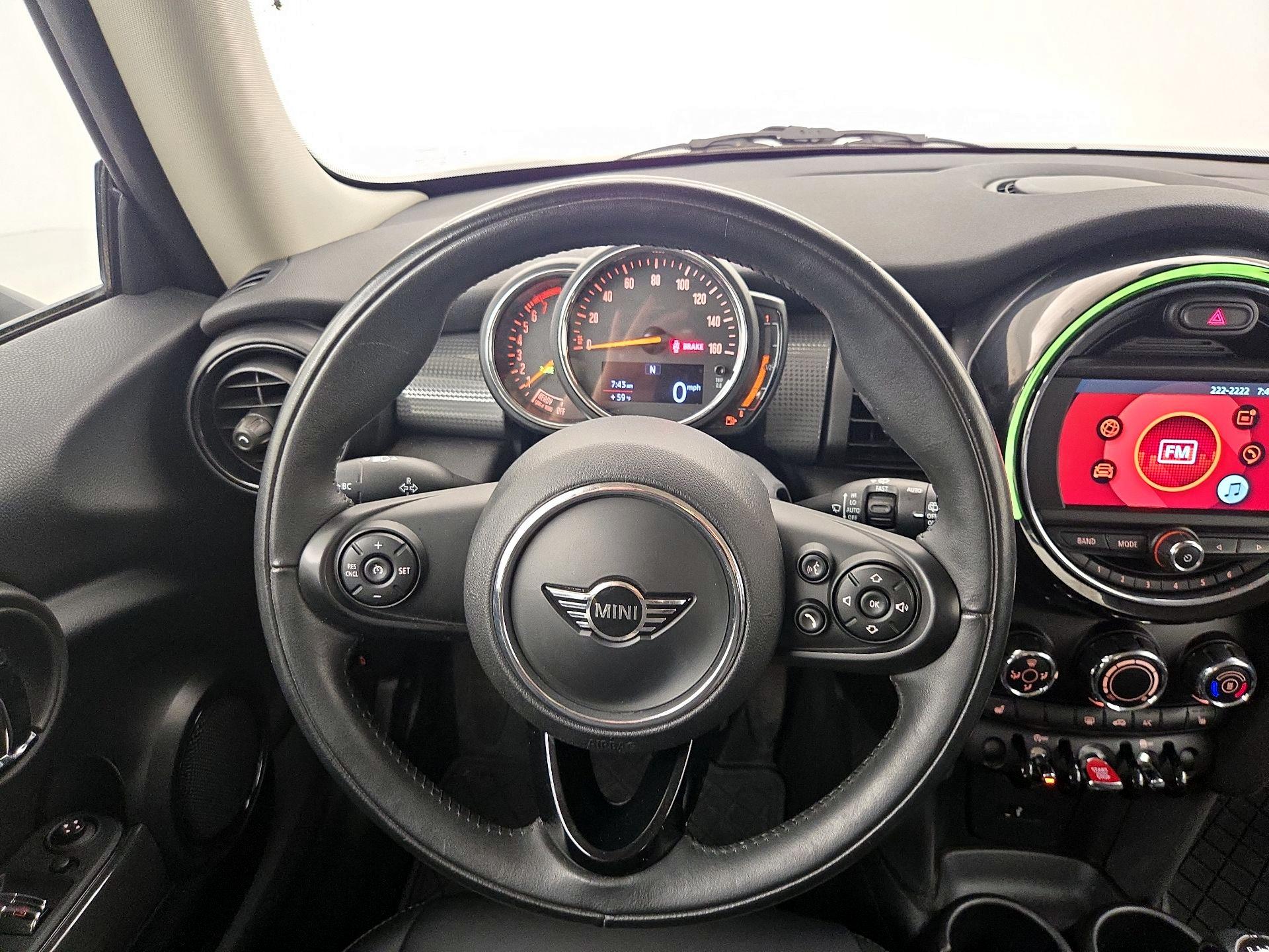 Thumbnail: 2019 MINI Cooper Hardtop - 10