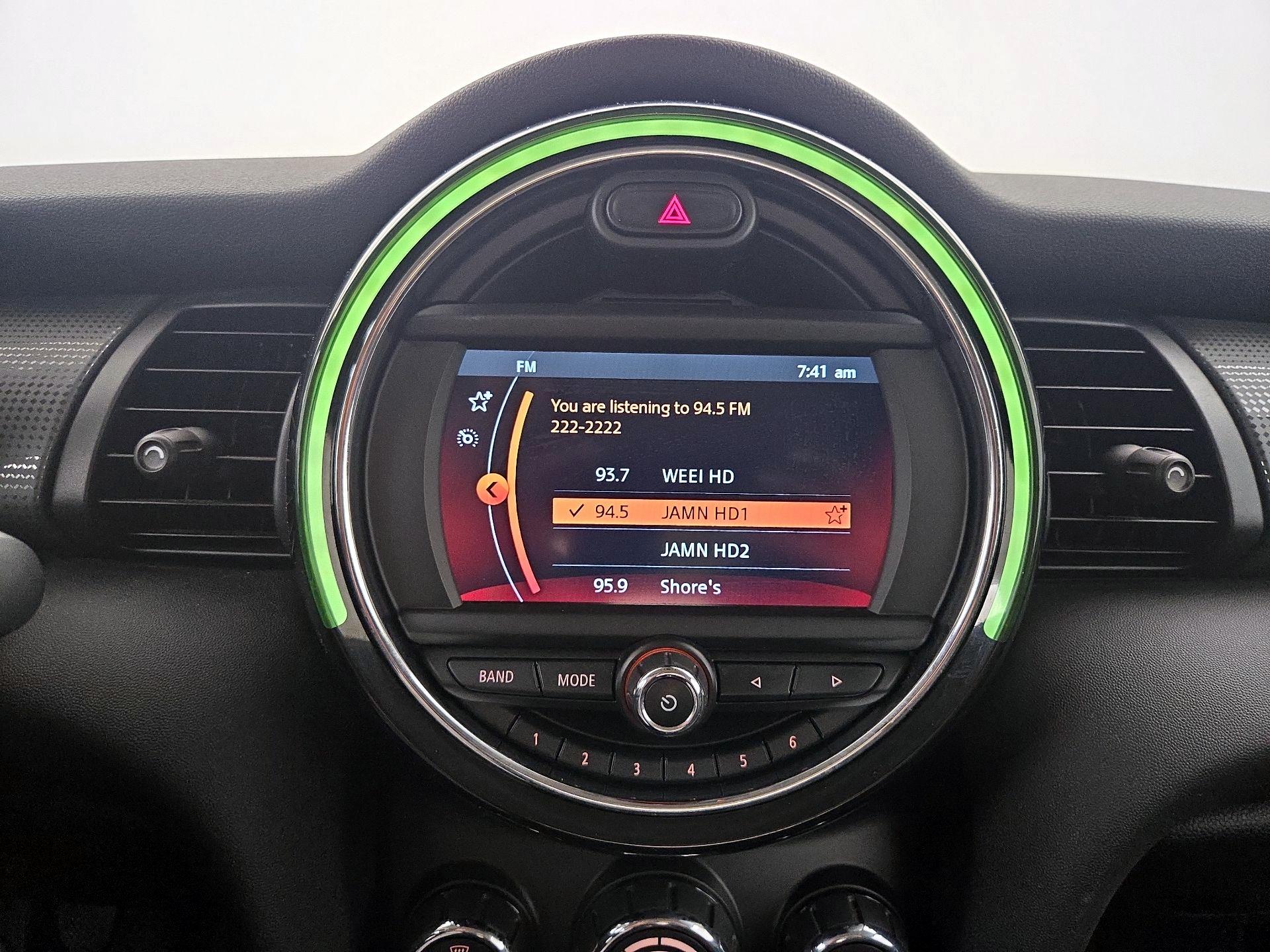 Thumbnail: 2019 MINI Cooper Hardtop - 15