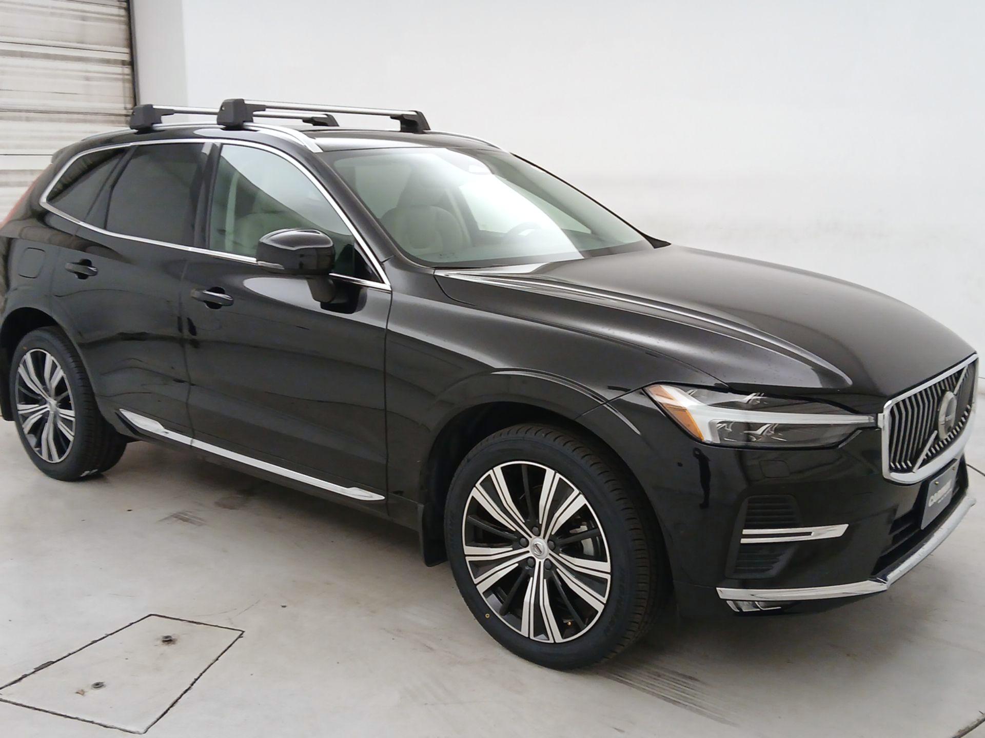 Thumbnail: 2023 Volvo XC60 - 1