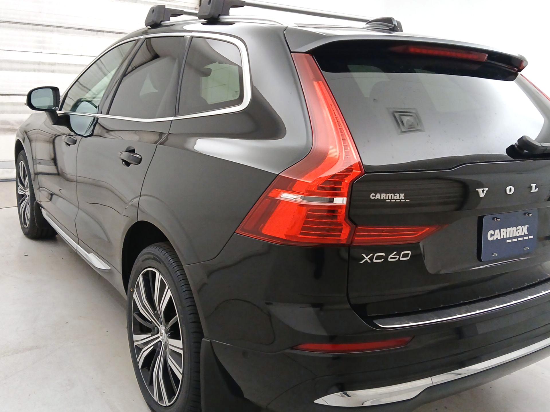 Thumbnail: 2023 Volvo XC60 - 7