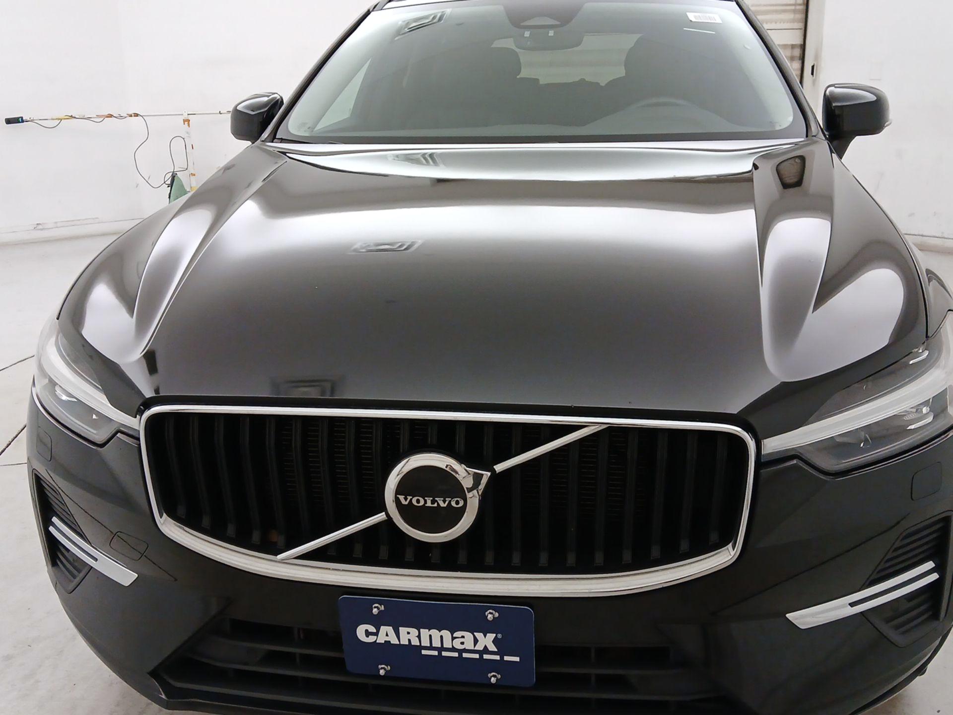 Thumbnail: 2022 Volvo XC60 - 2