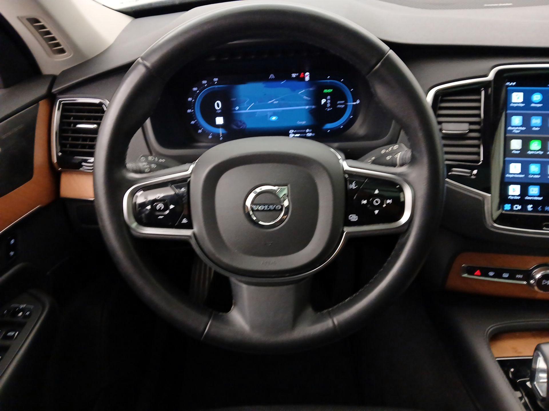 Thumbnail: 2023 Volvo XC90 - 10