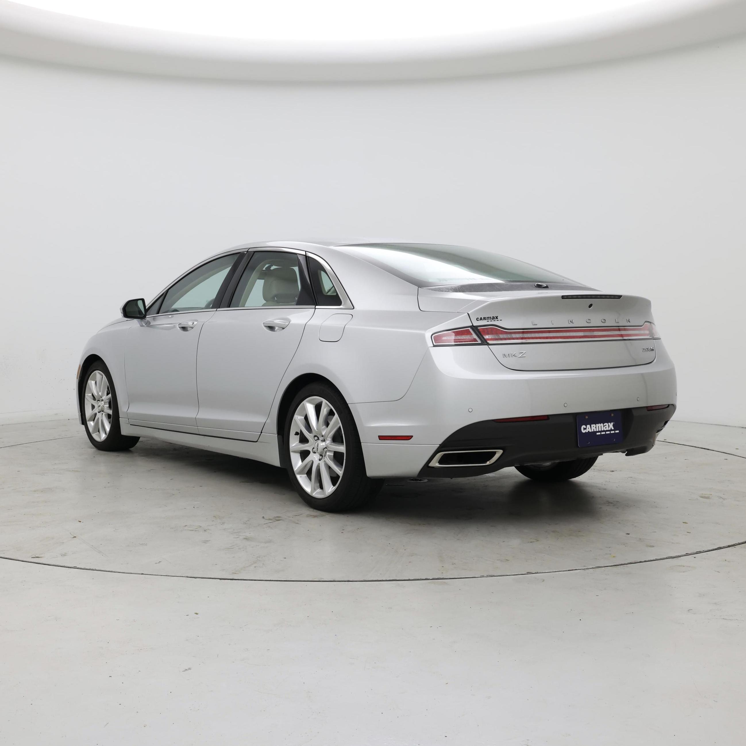 Thumbnail: 2015 Lincoln MKZ - 2