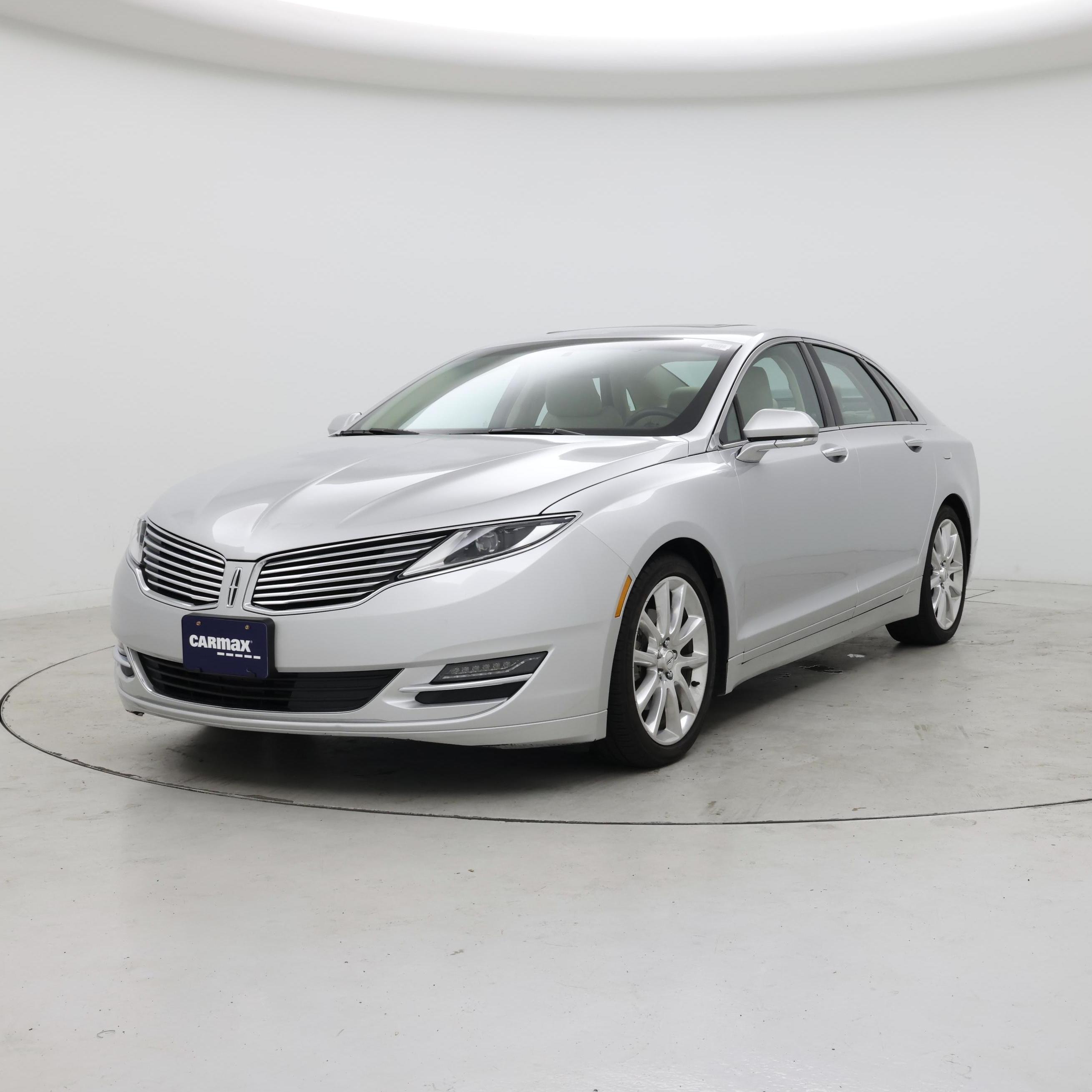 Thumbnail: 2015 Lincoln MKZ - 4