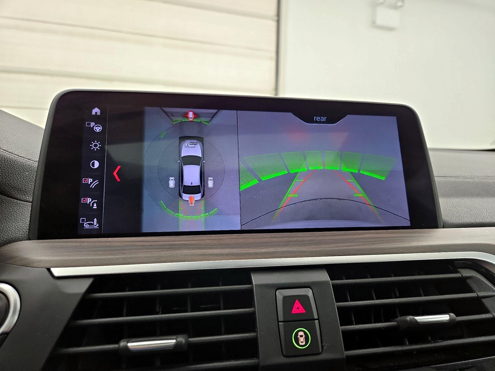 Thumbnail: 2019 BMW X3 - 15