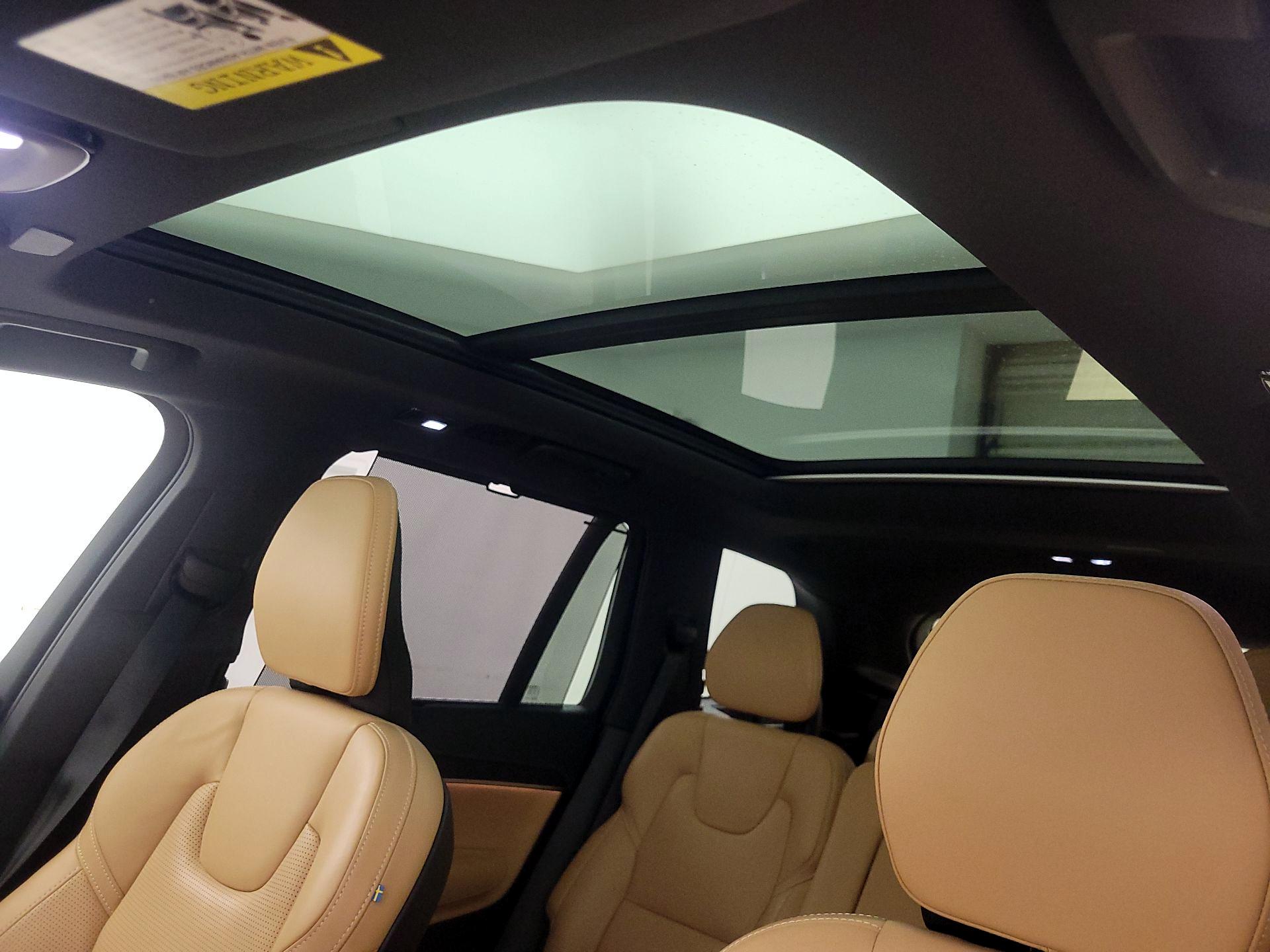 Thumbnail: 2024 Volvo XC90 - 20