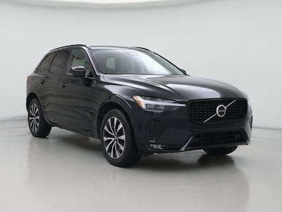 2023 Volvo XC60 B5 Plus Dark Theme