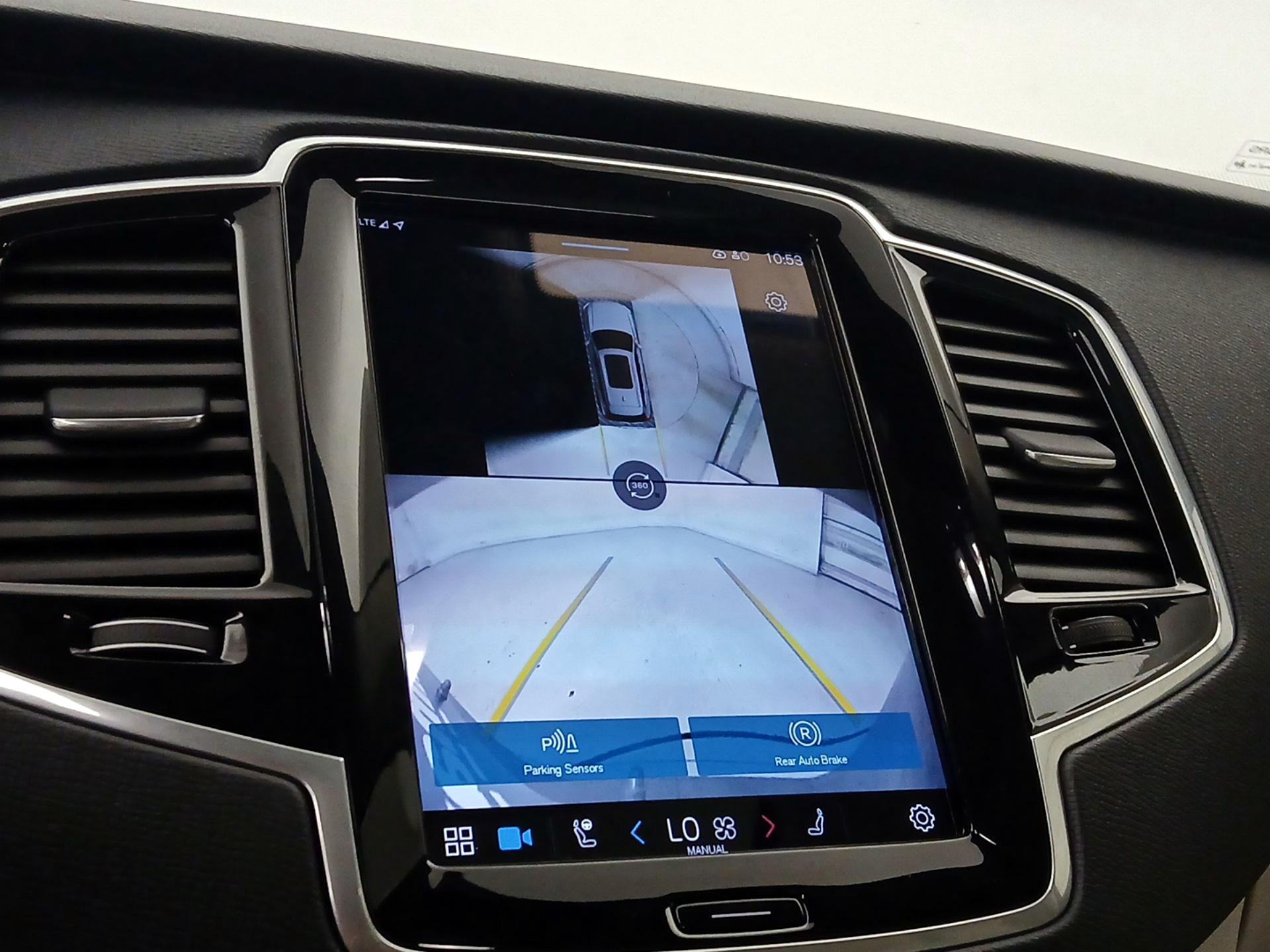 Thumbnail: 2024 Volvo XC90 - 14