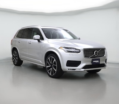 Silver 2022 Volvo XC90 T6 Momentum