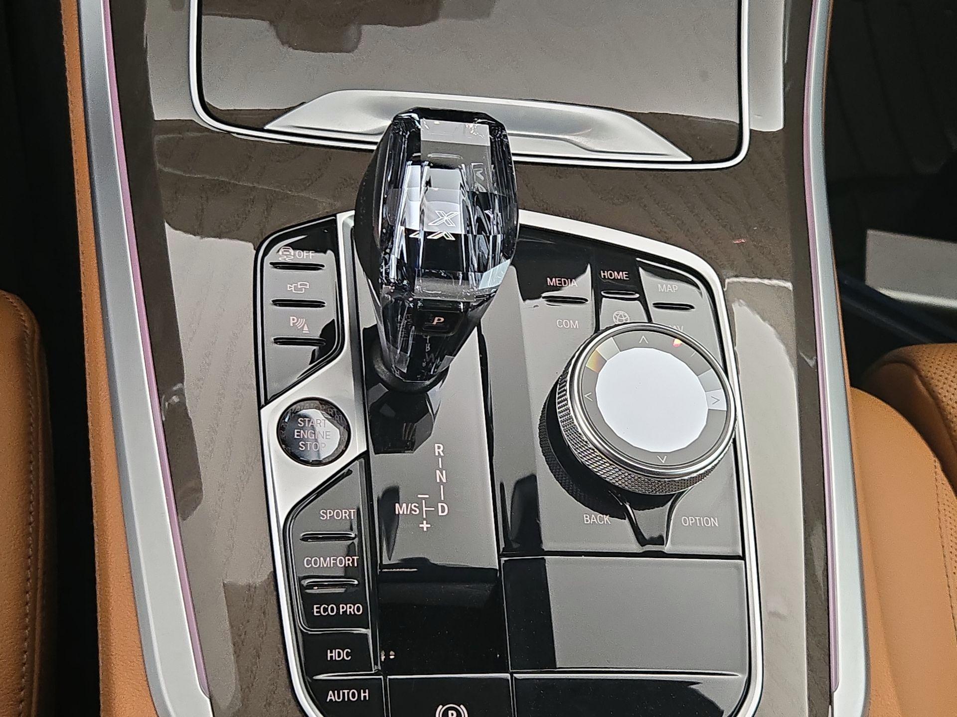 Thumbnail: 2022 BMW X5 - 18