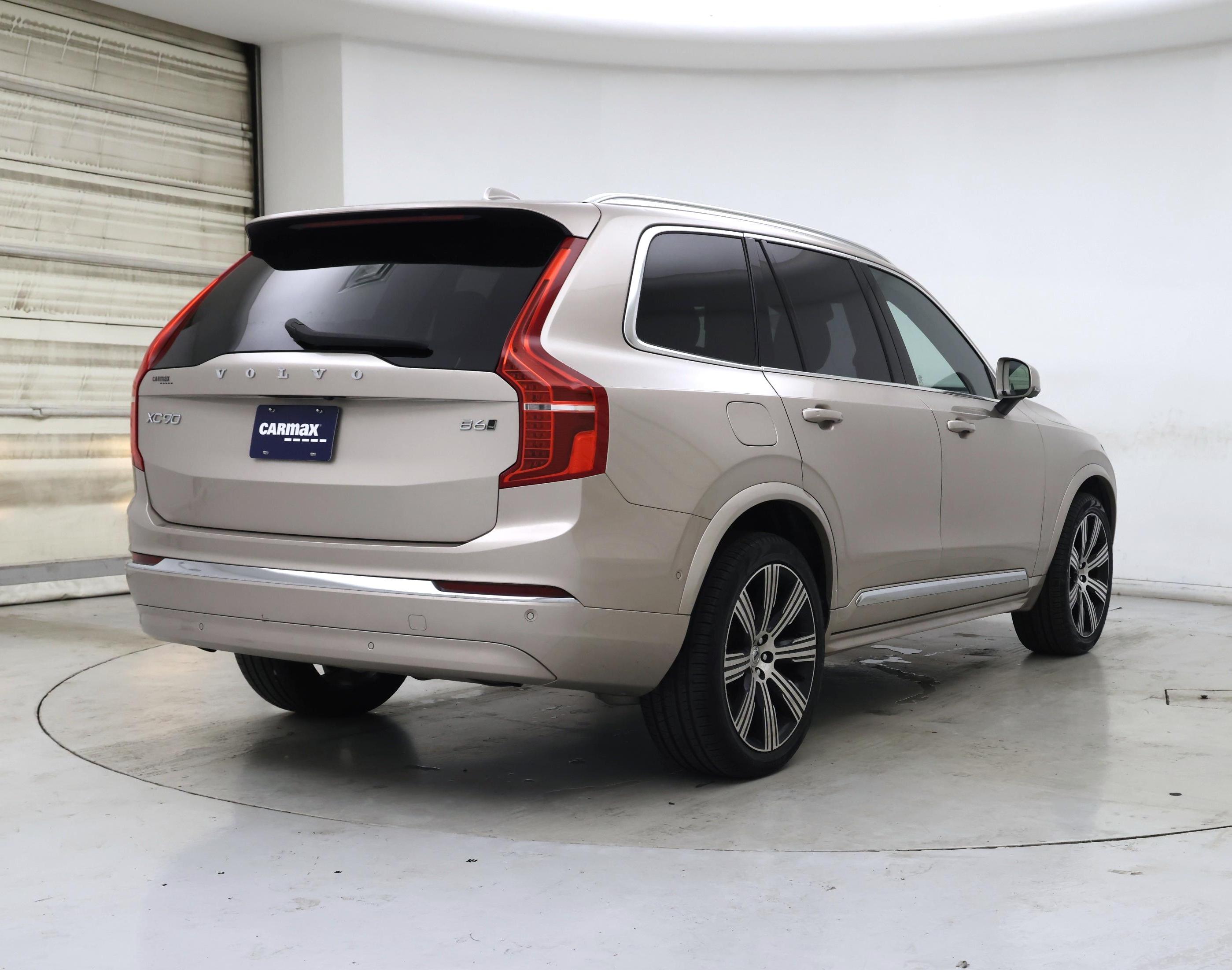 Thumbnail: 2023 Volvo XC90 - 8
