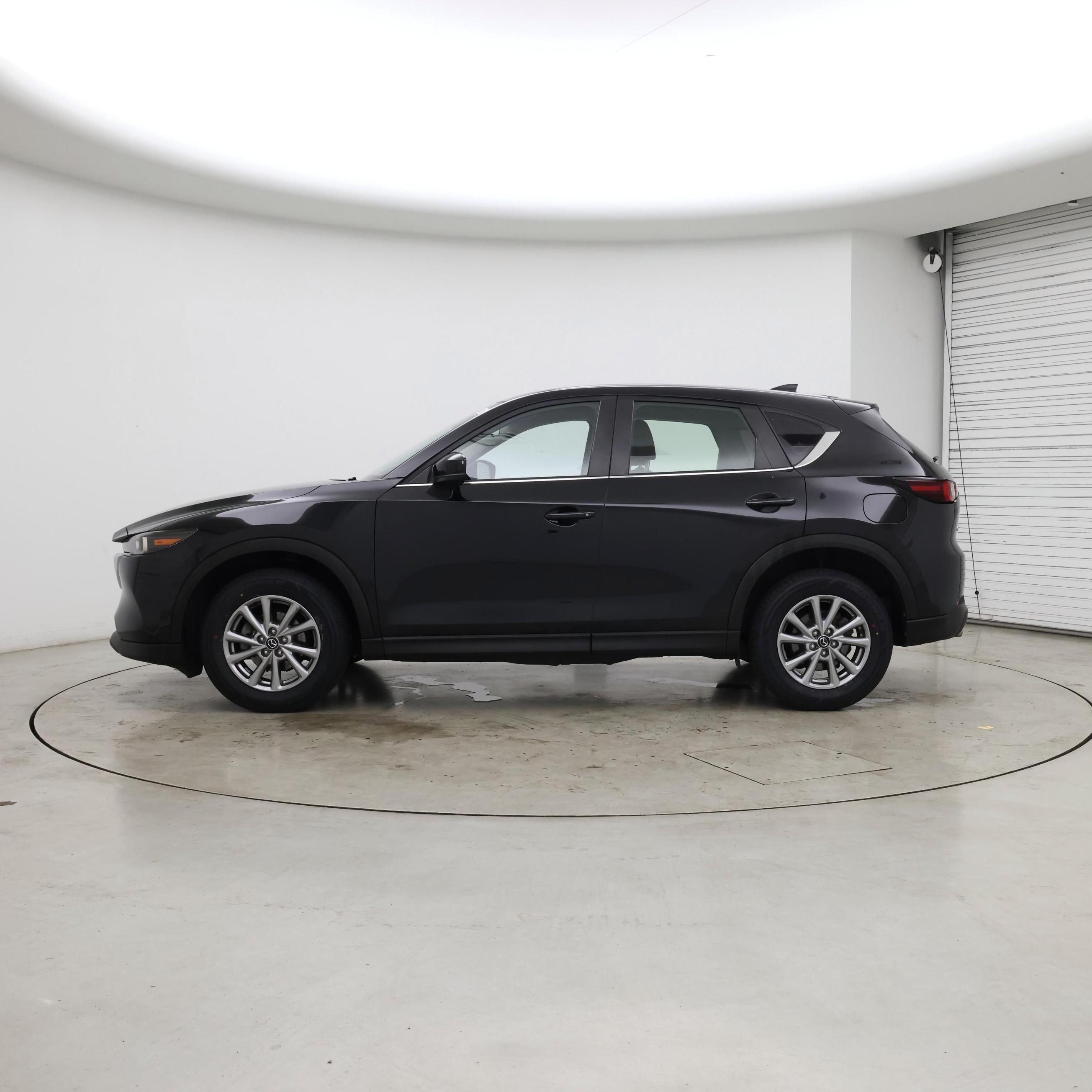 Thumbnail: 2022 Mazda CX-5 - 3