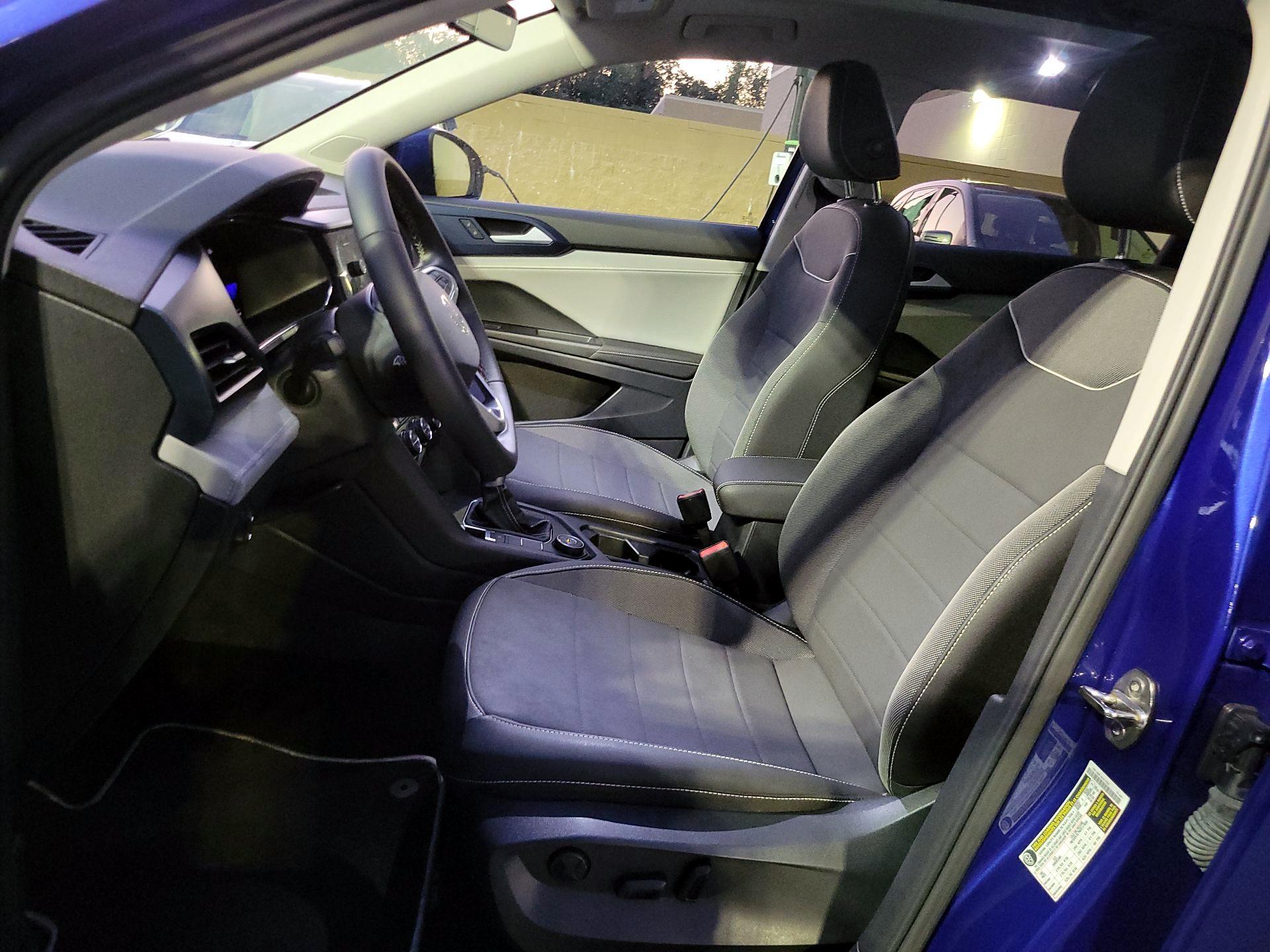 Thumbnail: 2024 Volkswagen Taos - 9