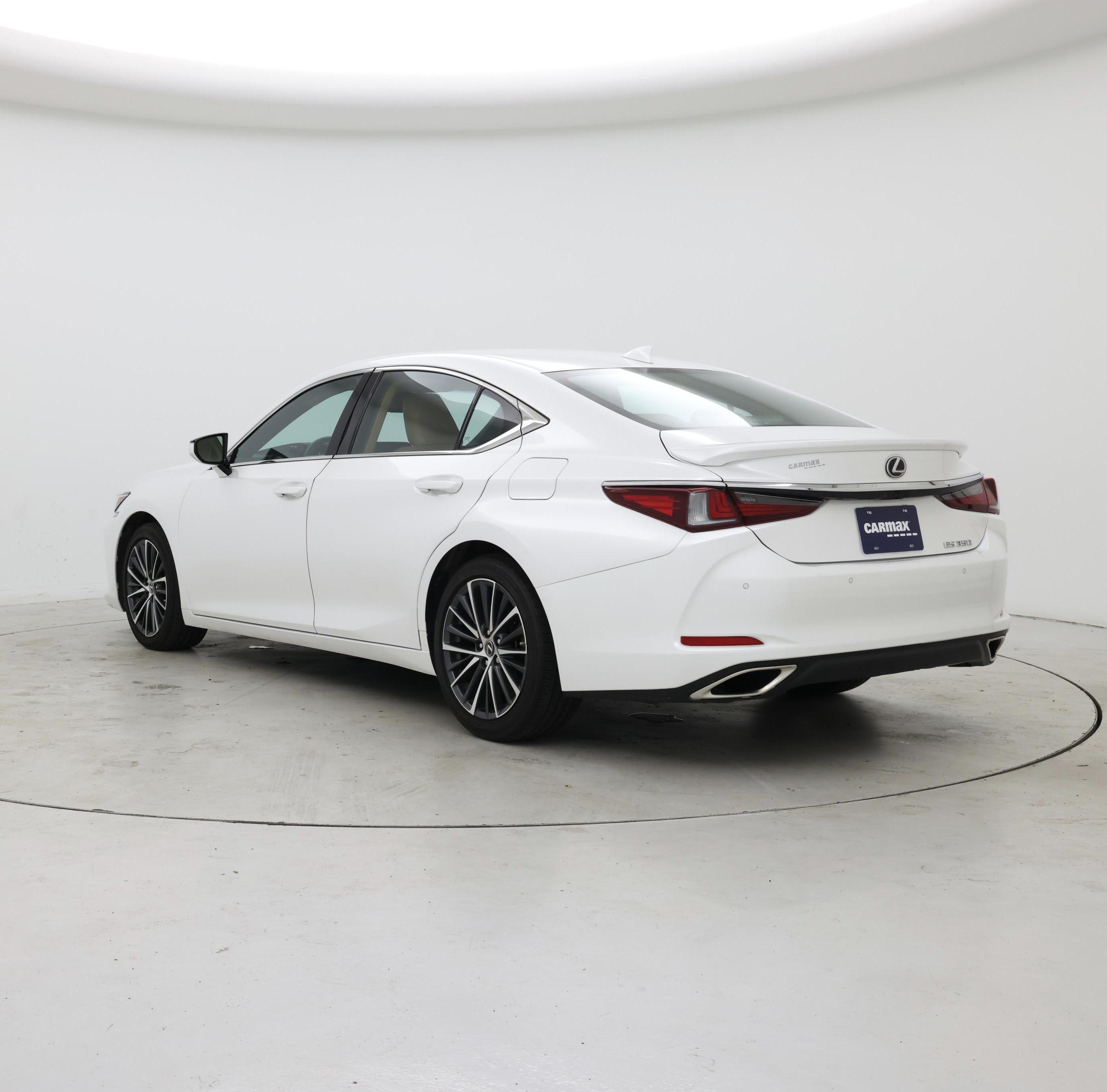 Thumbnail: 2023 Lexus ES - 2