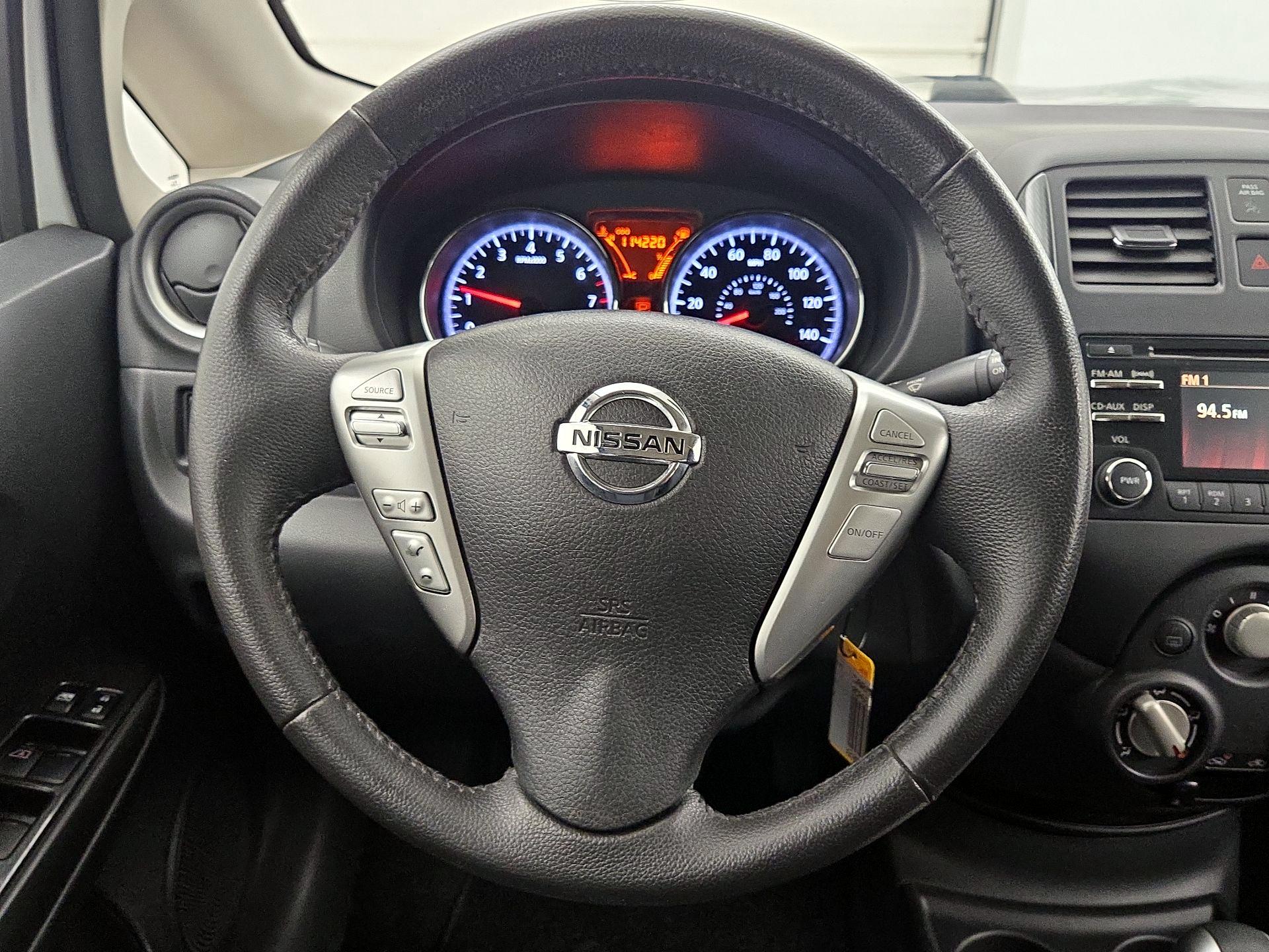 Thumbnail: 2014 Nissan Versa Note - 10