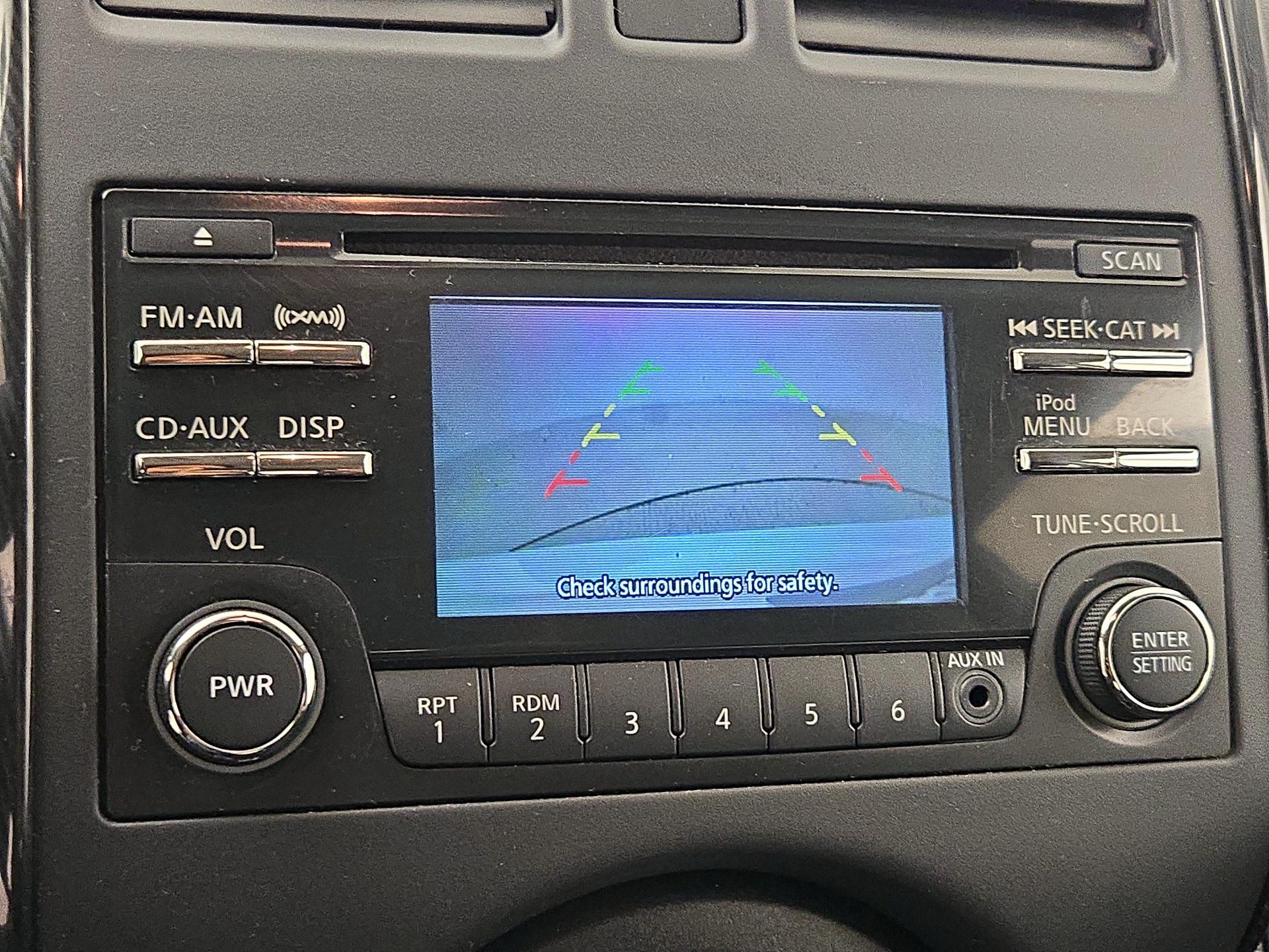 Thumbnail: 2014 Nissan Versa Note - 14