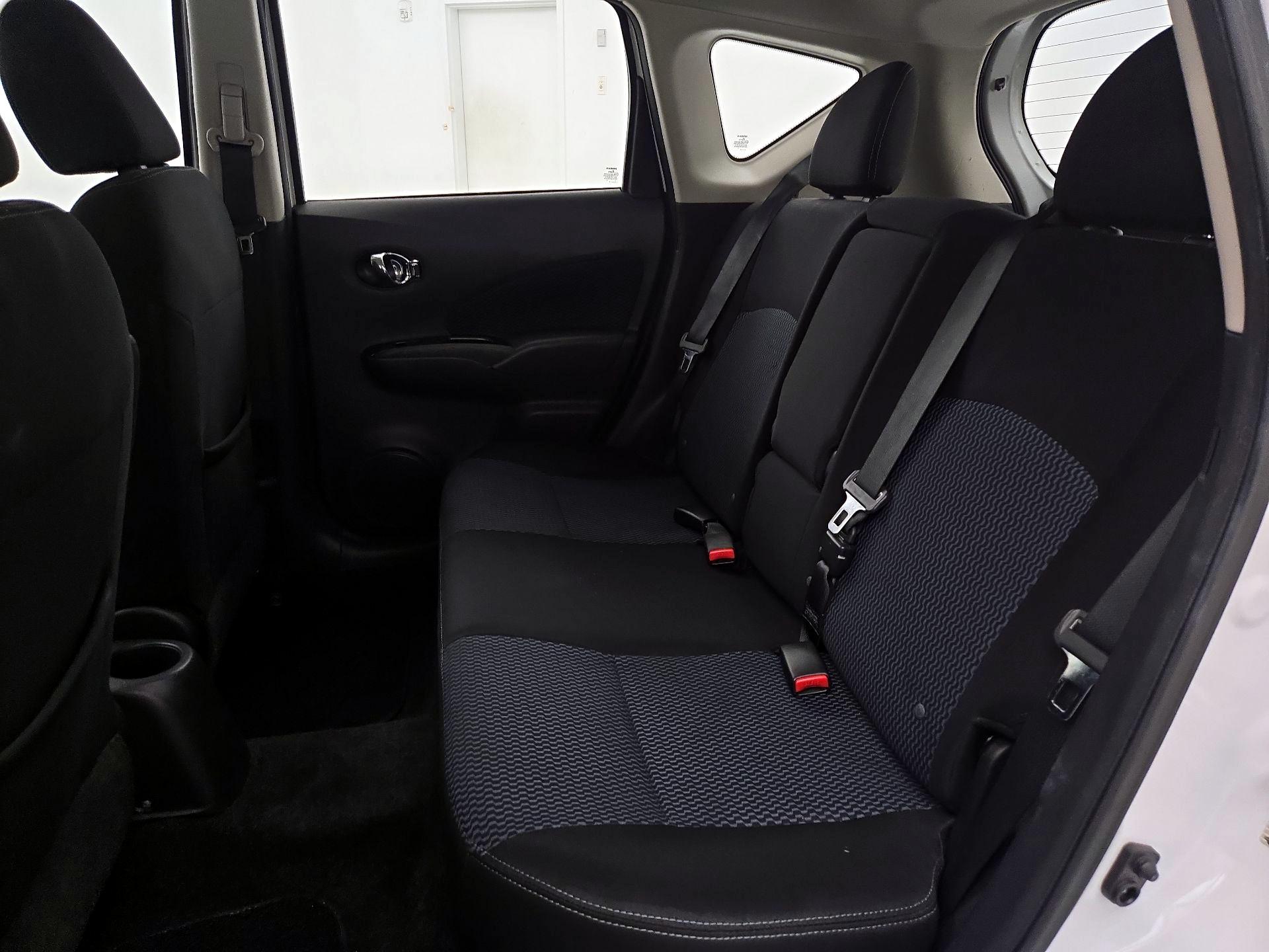 Thumbnail: 2014 Nissan Versa Note - 19