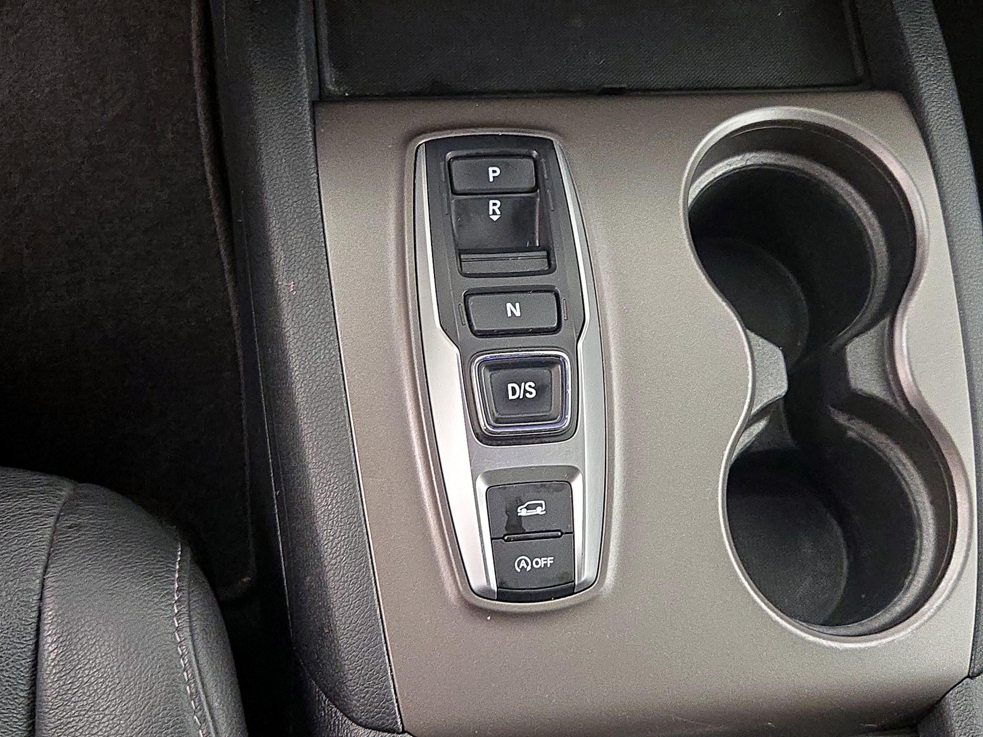 Thumbnail: 2021 Honda Pilot - 17