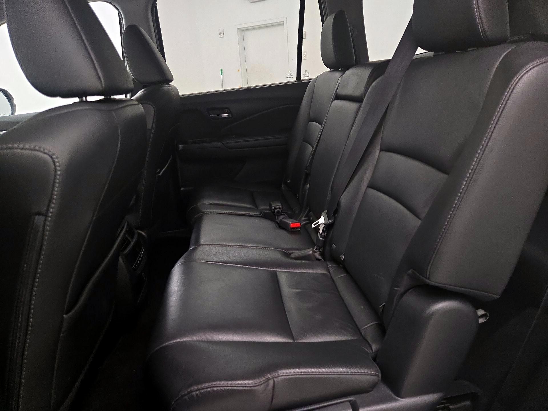 Thumbnail: 2021 Honda Pilot - 20