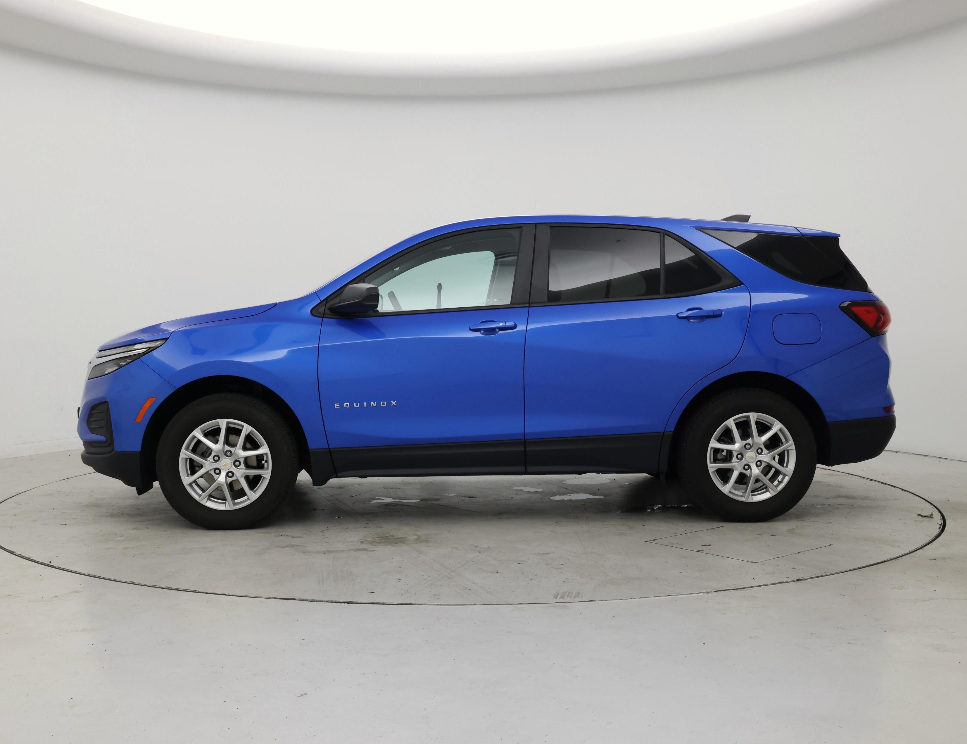 Thumbnail: 2024 Chevrolet Equinox - 3