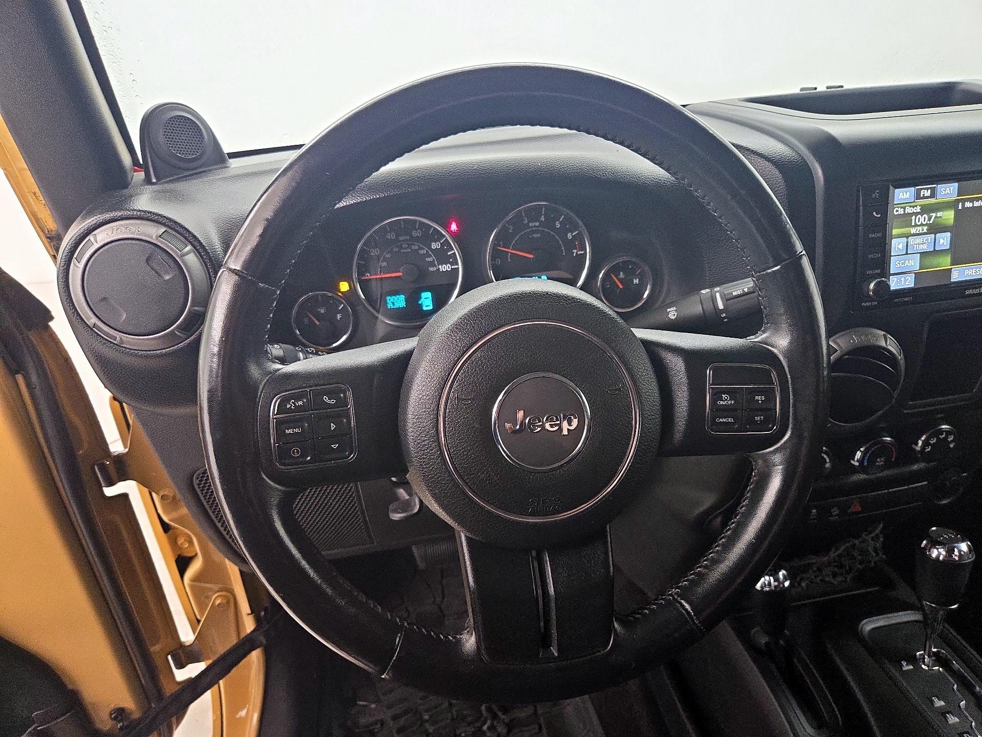 Thumbnail: 2014 Jeep Wrangler - 10