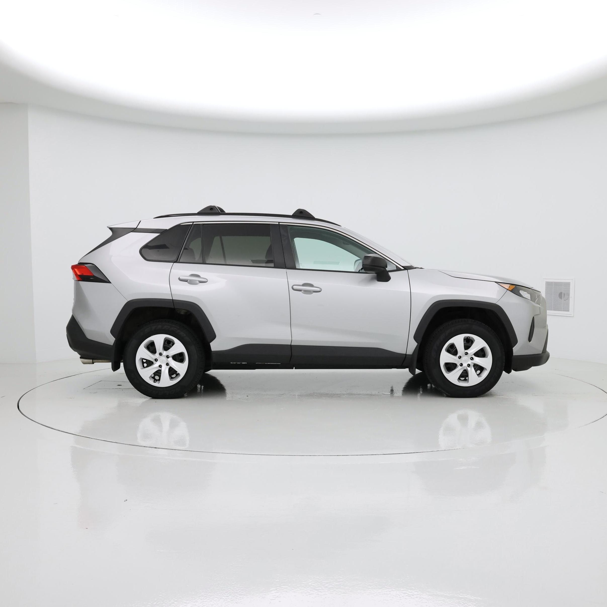 Thumbnail: 2020 Toyota RAV4 - 7