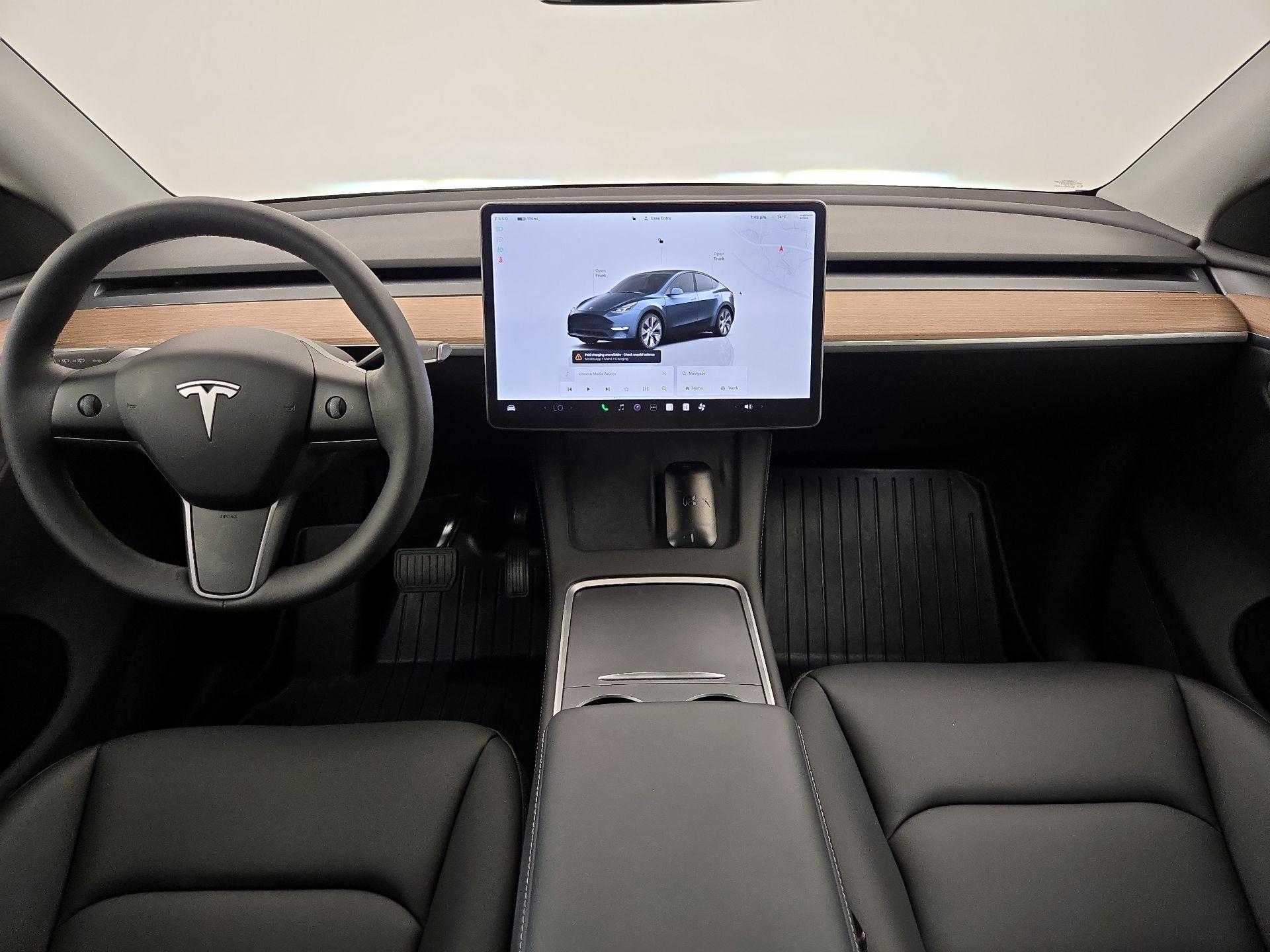 Thumbnail: 2024 Tesla Model Y - 9