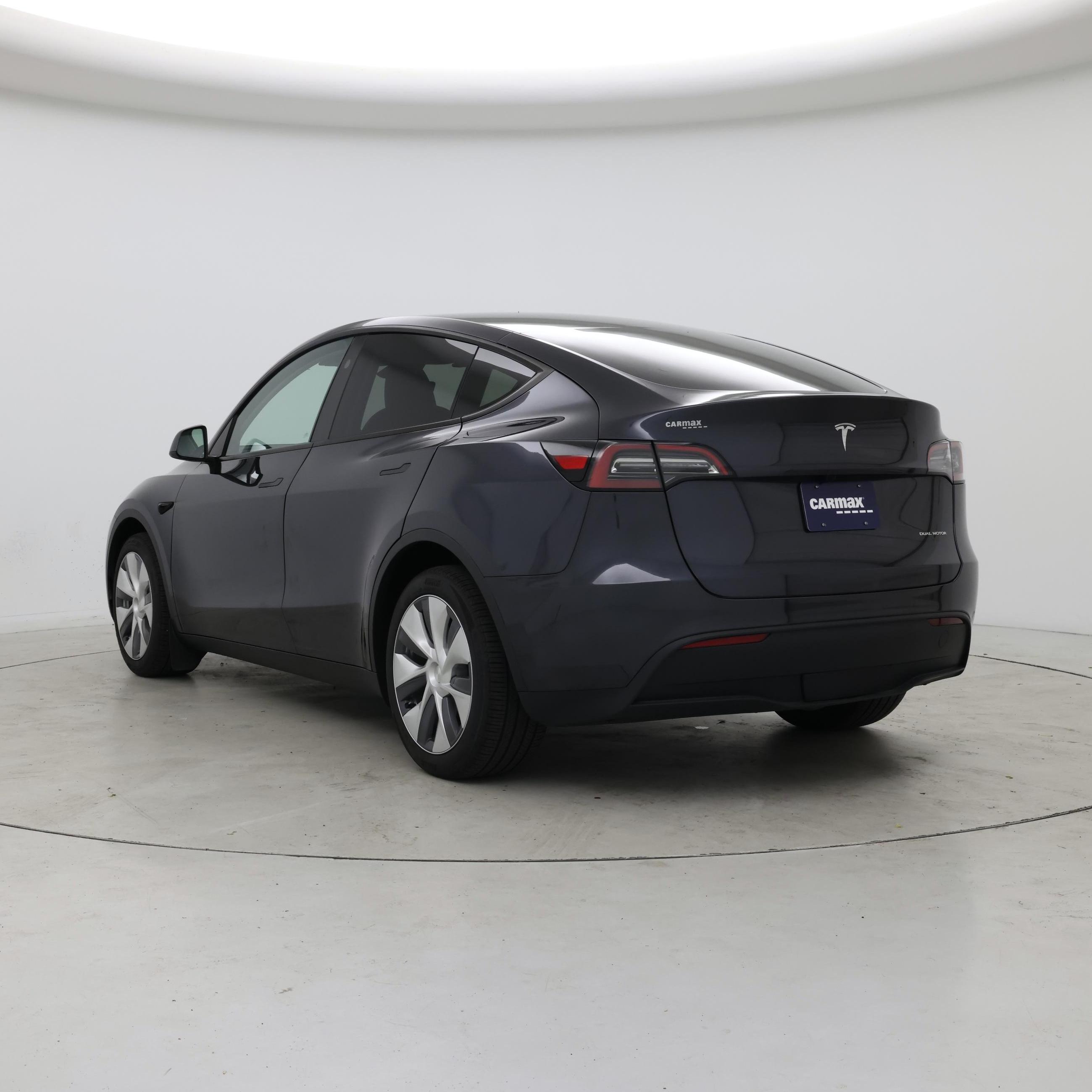 Thumbnail: 2024 Tesla Model Y - 2