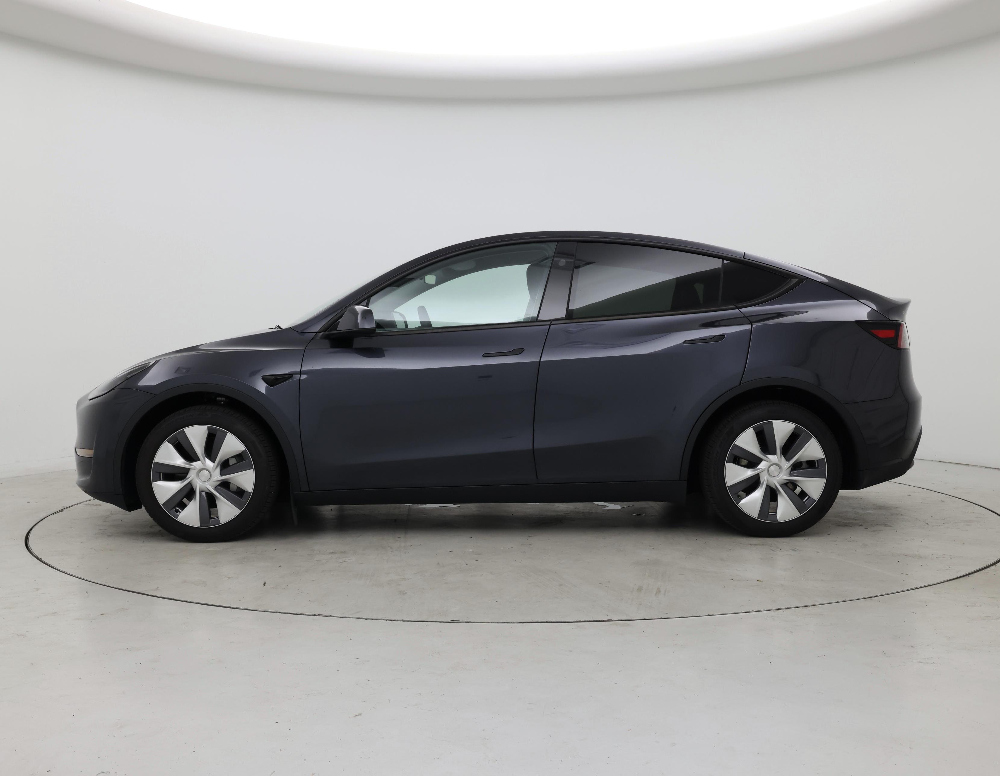 Thumbnail: 2024 Tesla Model Y - 3
