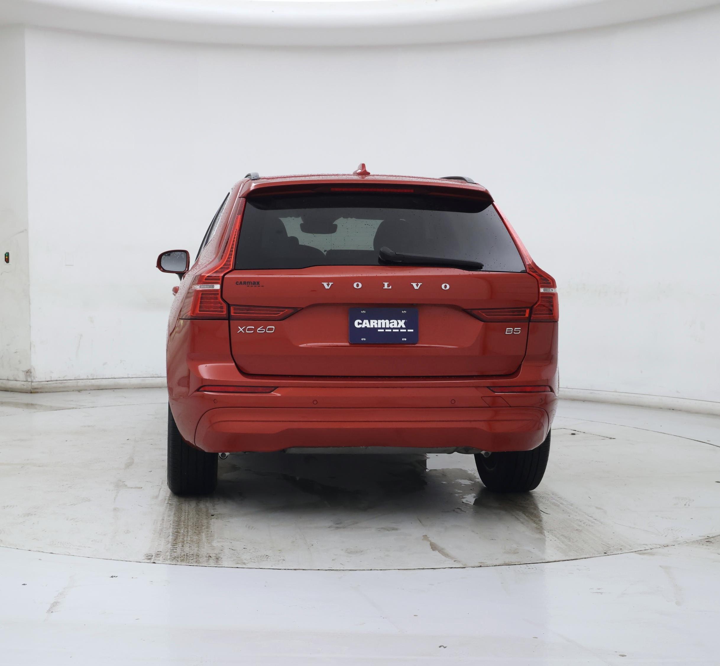 Thumbnail: 2023 Volvo XC60 - 6