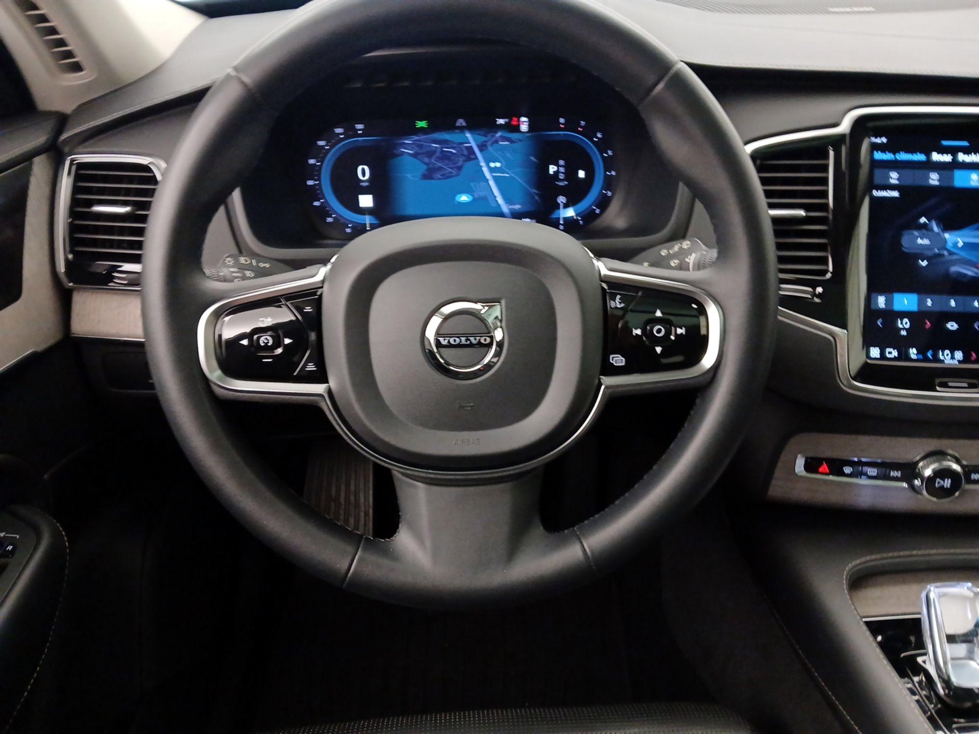 Thumbnail: 2024 Volvo XC90 - 10