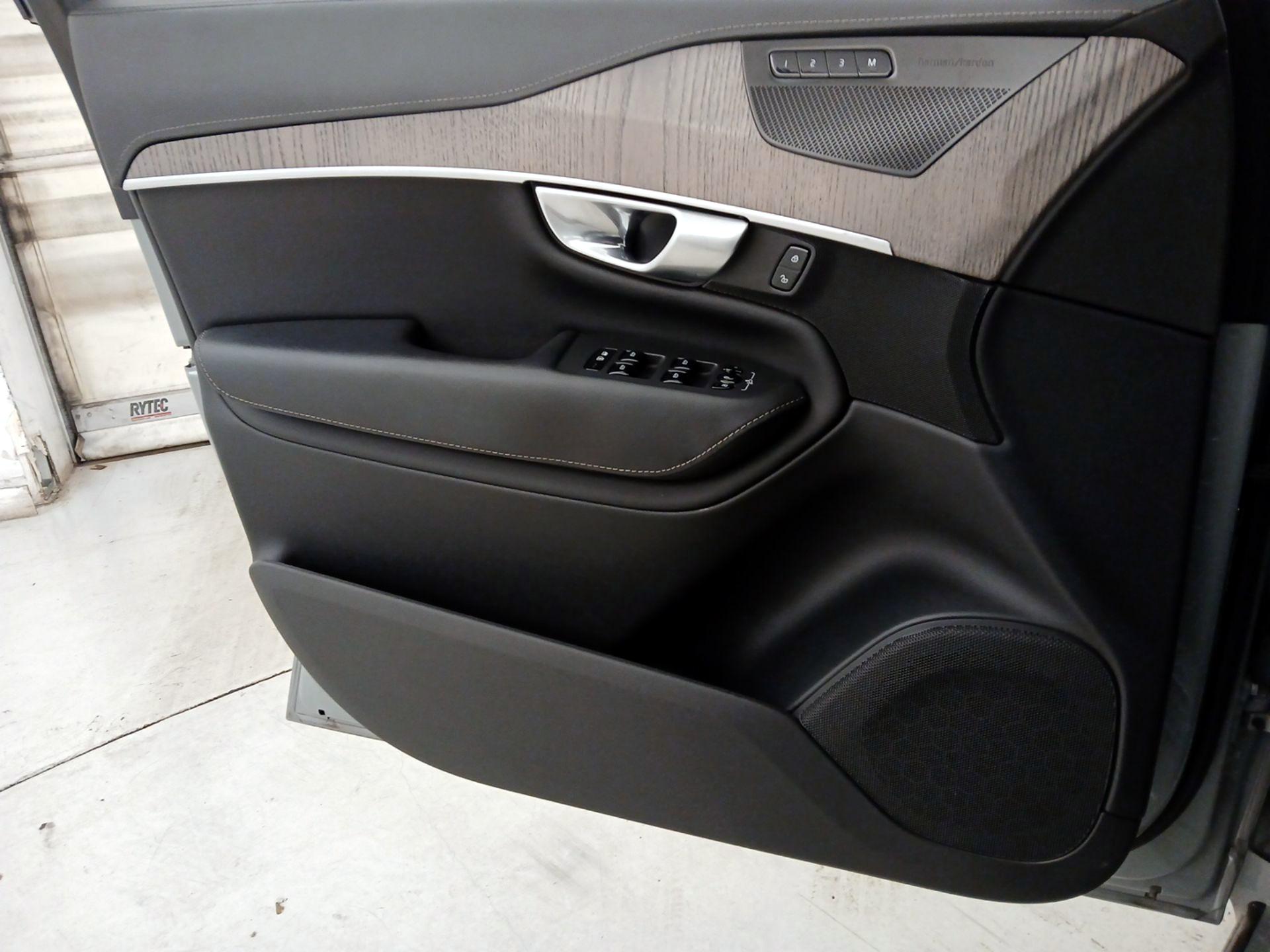Thumbnail: 2024 Volvo XC90 - 12