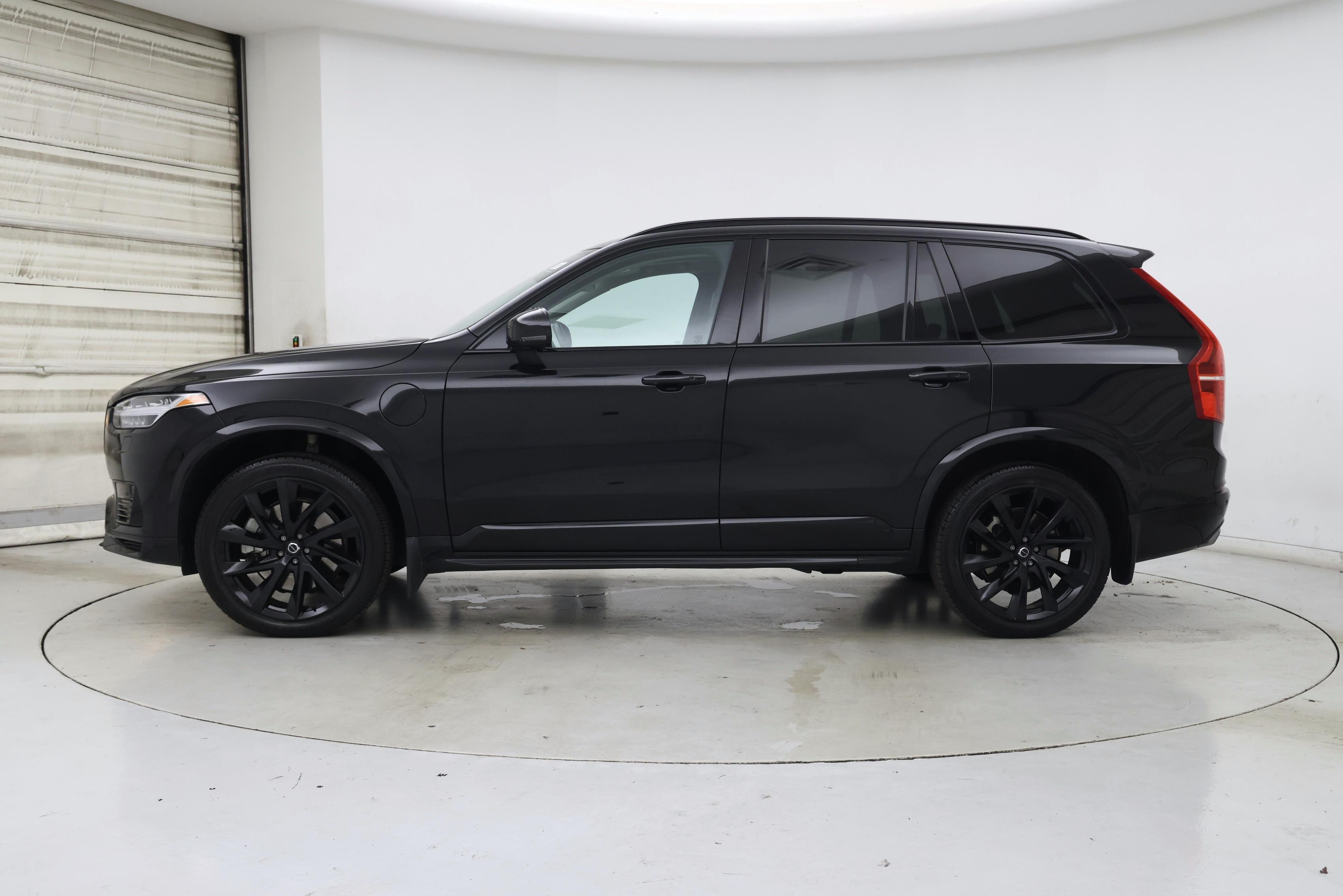 Thumbnail: 2023 Volvo XC90 - 3