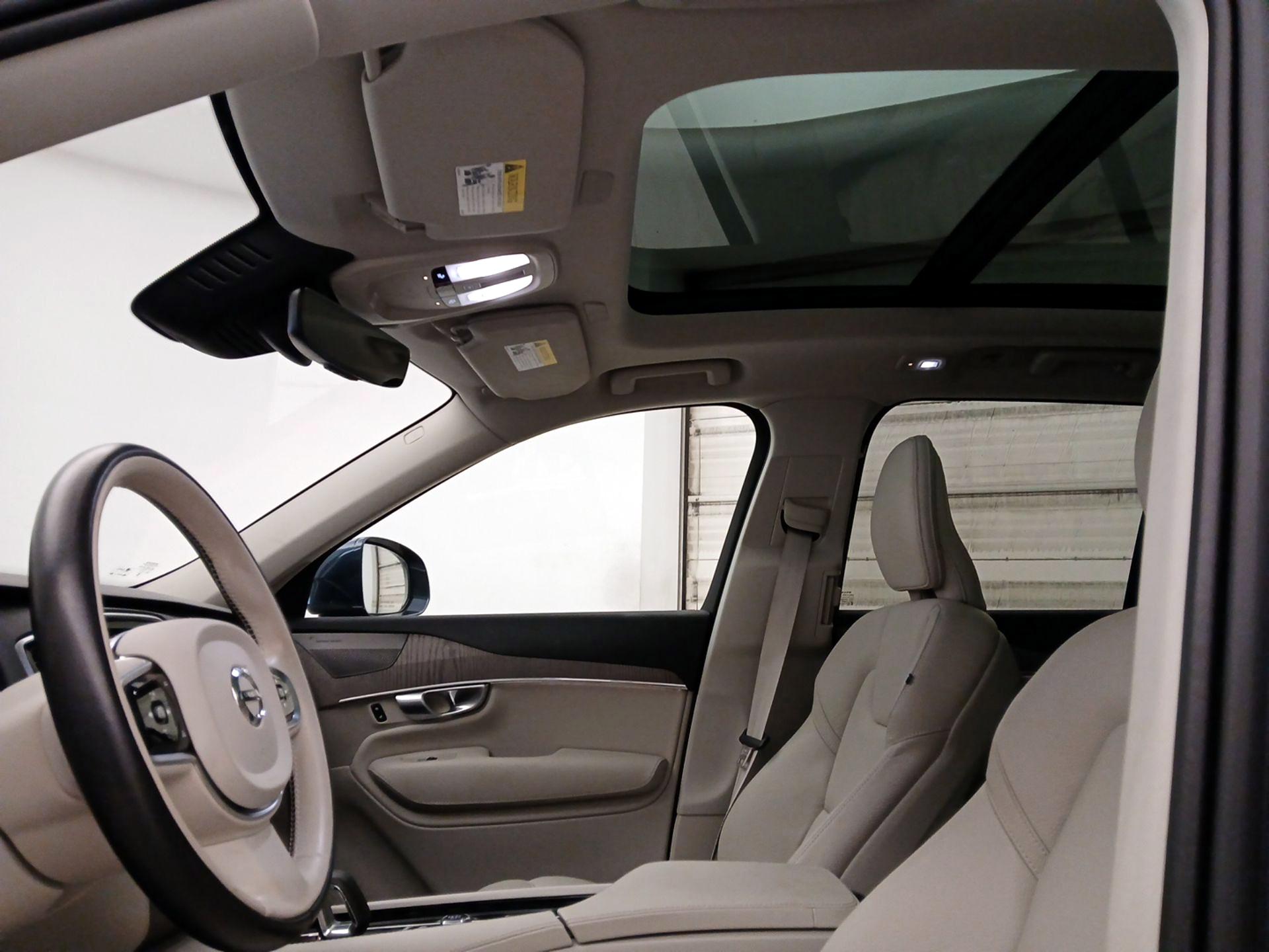 Thumbnail: 2024 Volvo XC90 - 19