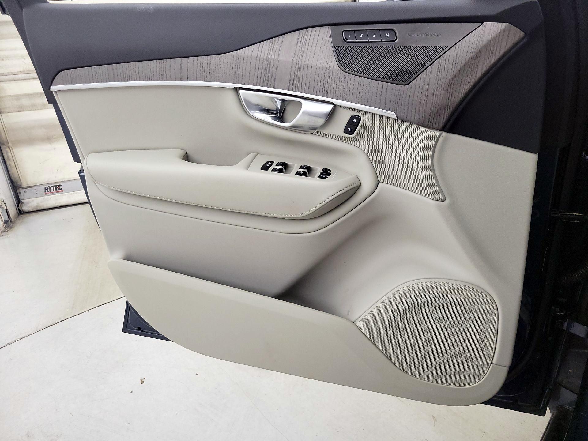 Thumbnail: 2024 Volvo XC90 - 12